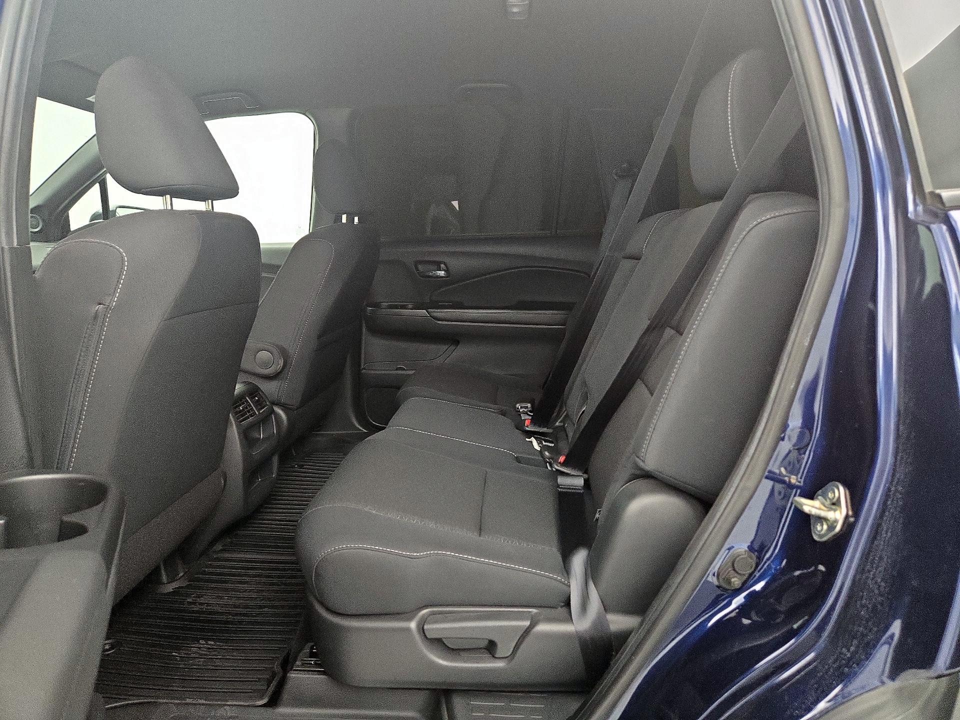 Thumbnail: 2019 Honda Passport - 19
