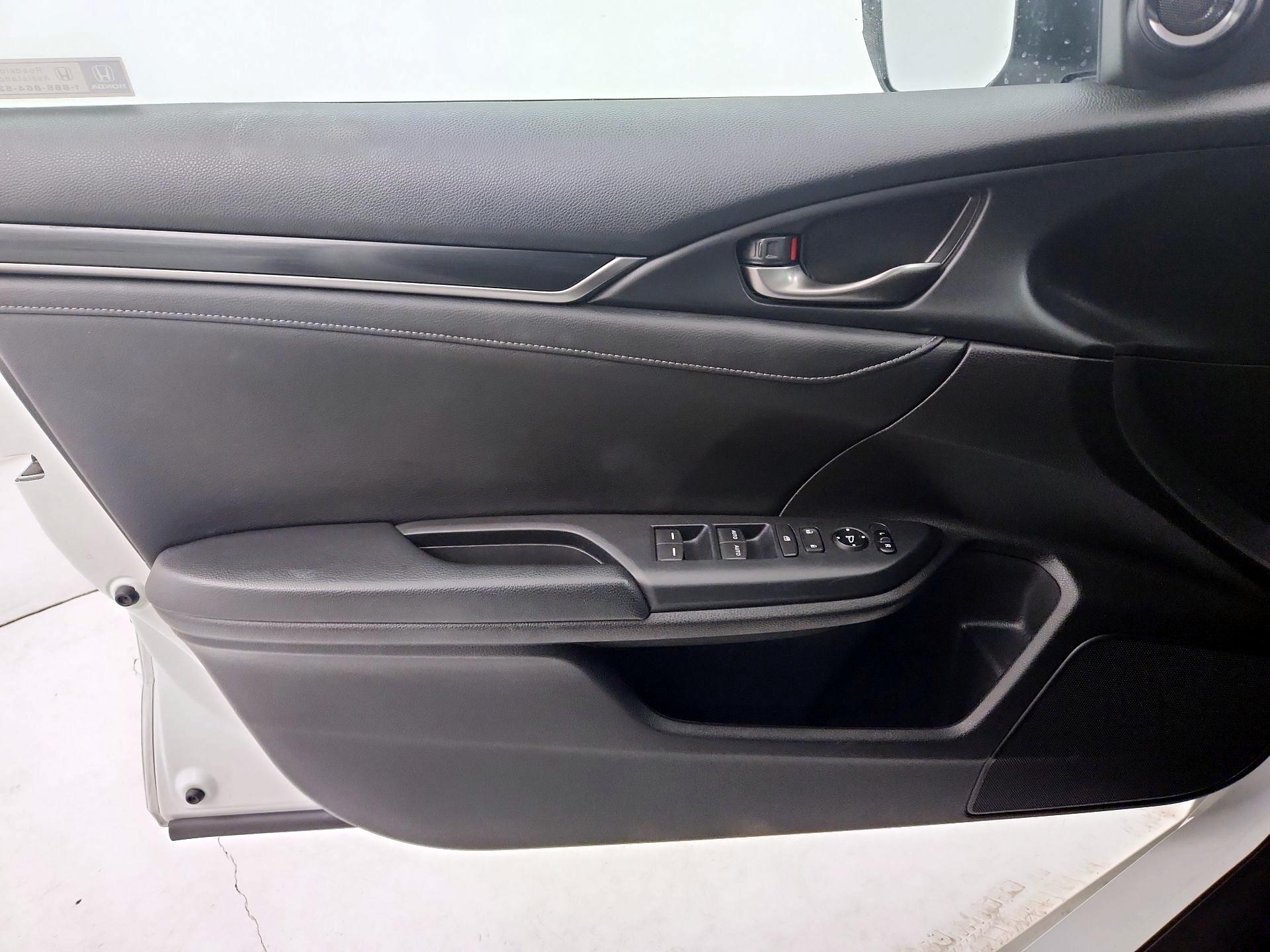Thumbnail: 2020 Honda Civic - 12
