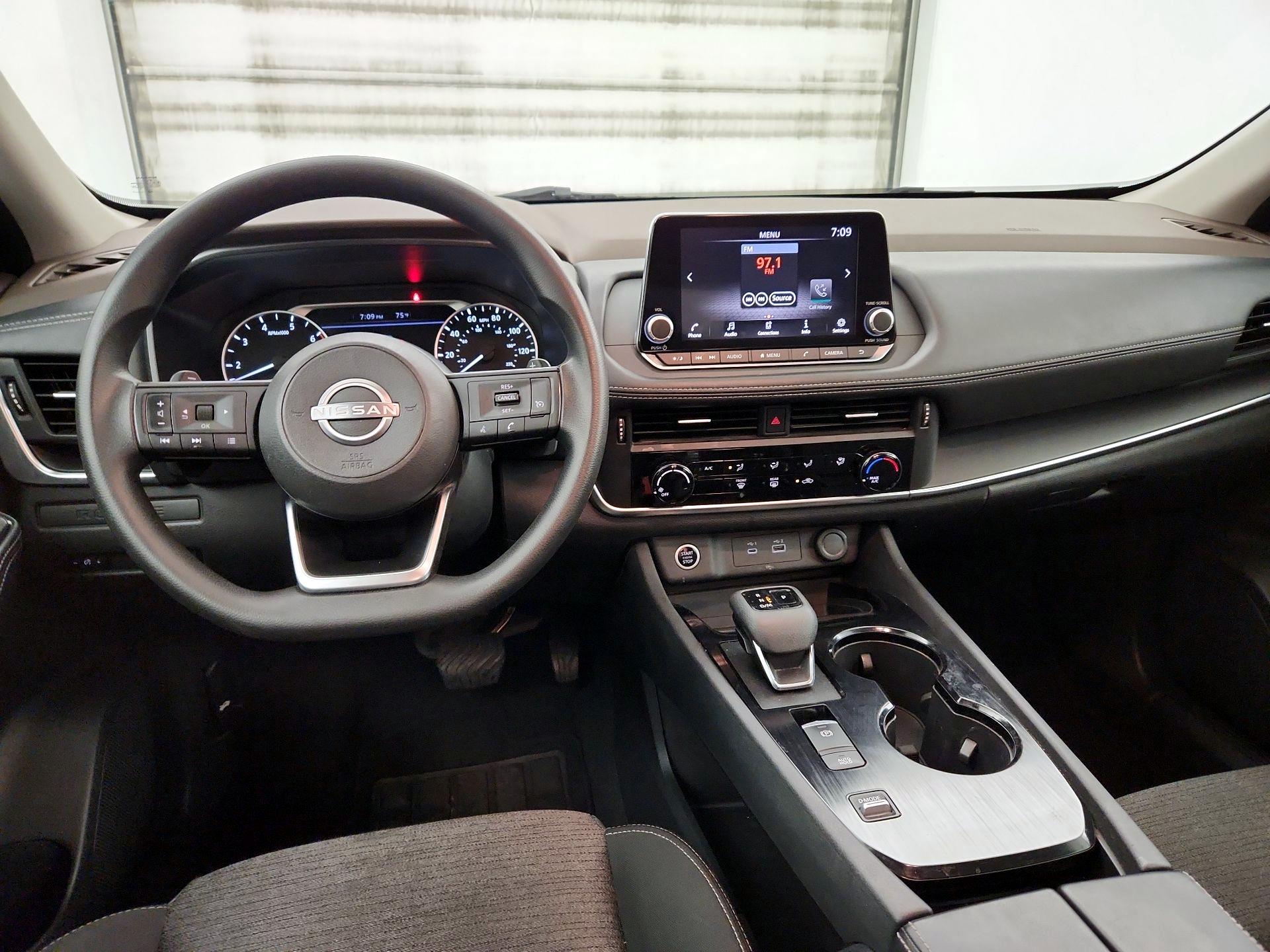 Thumbnail: 2022 Nissan Rogue - 9