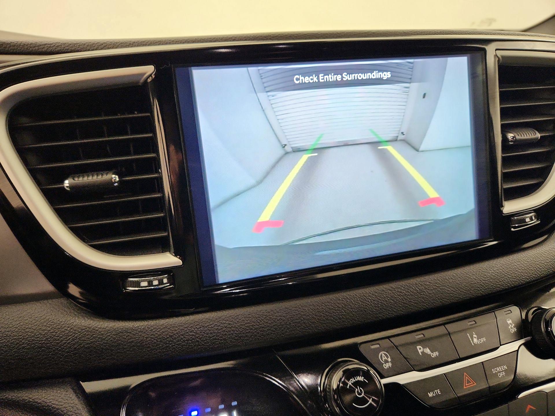Thumbnail: 2025 Chrysler Pacifica - 14
