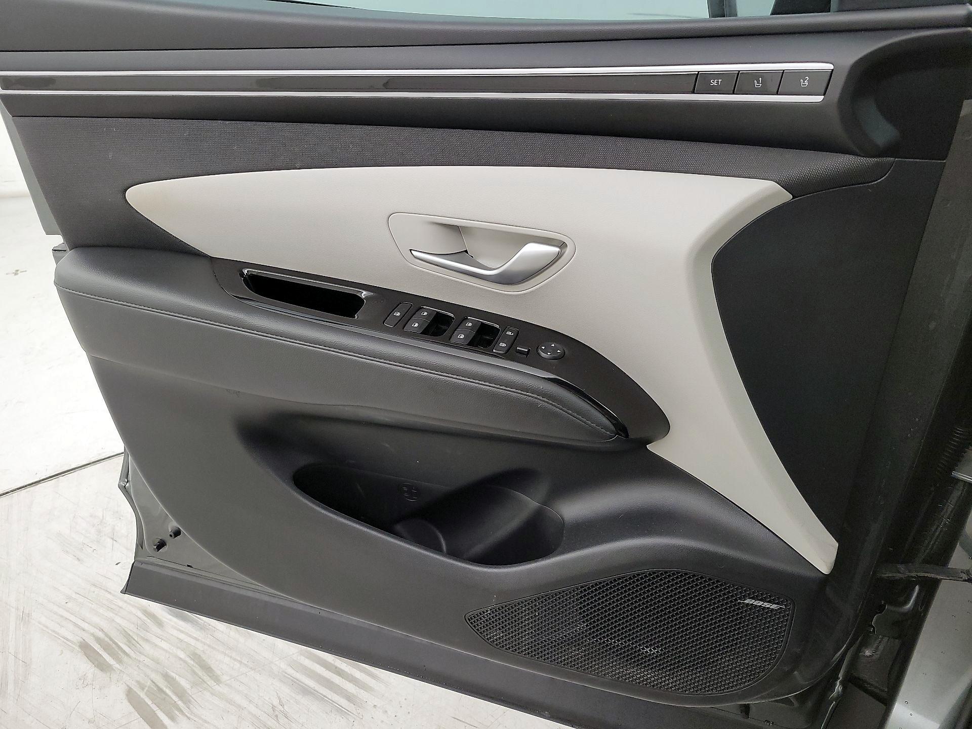 Thumbnail: 2022 Hyundai Tucson - 12