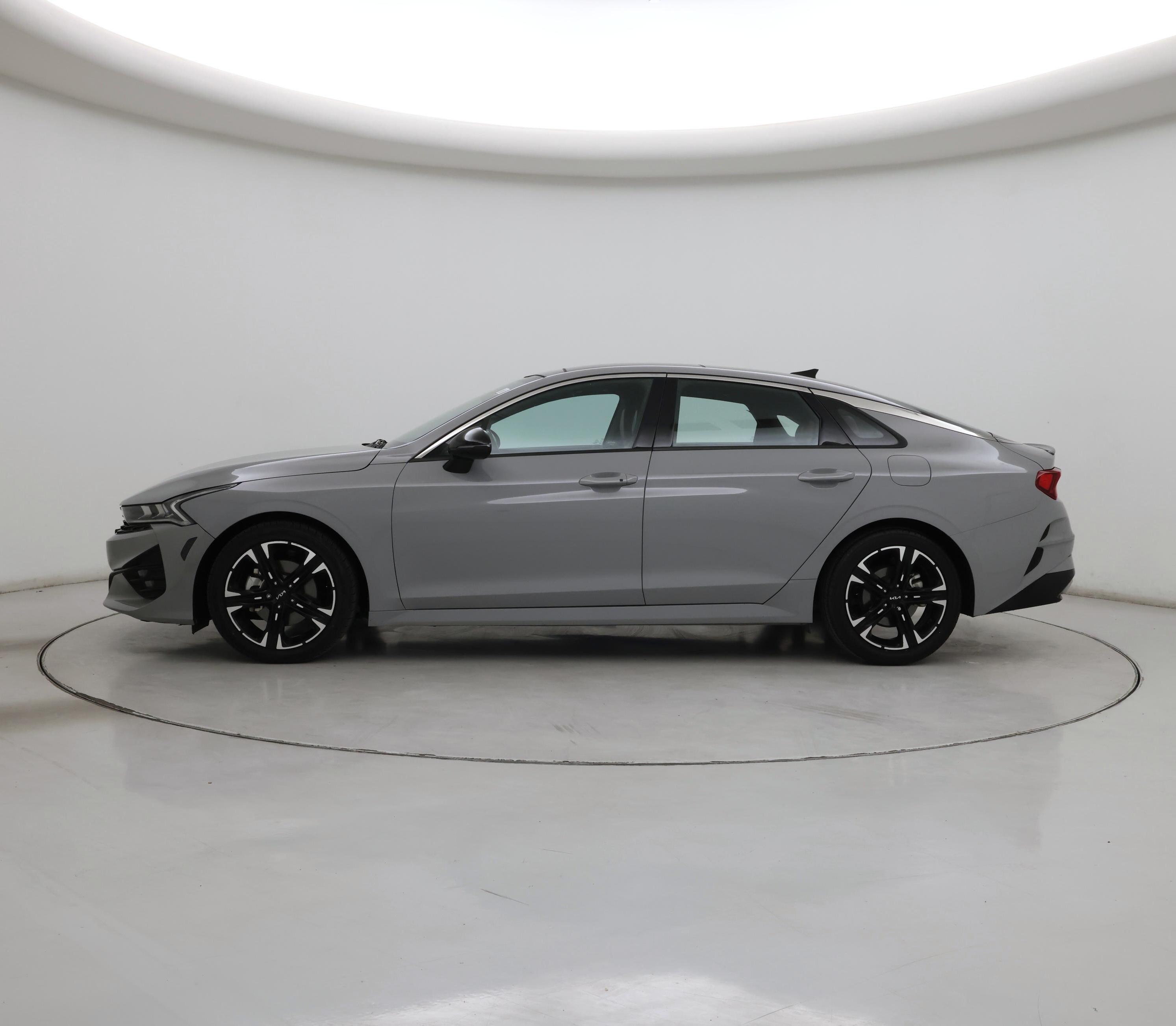 Thumbnail: 2022 Kia K5 - 3