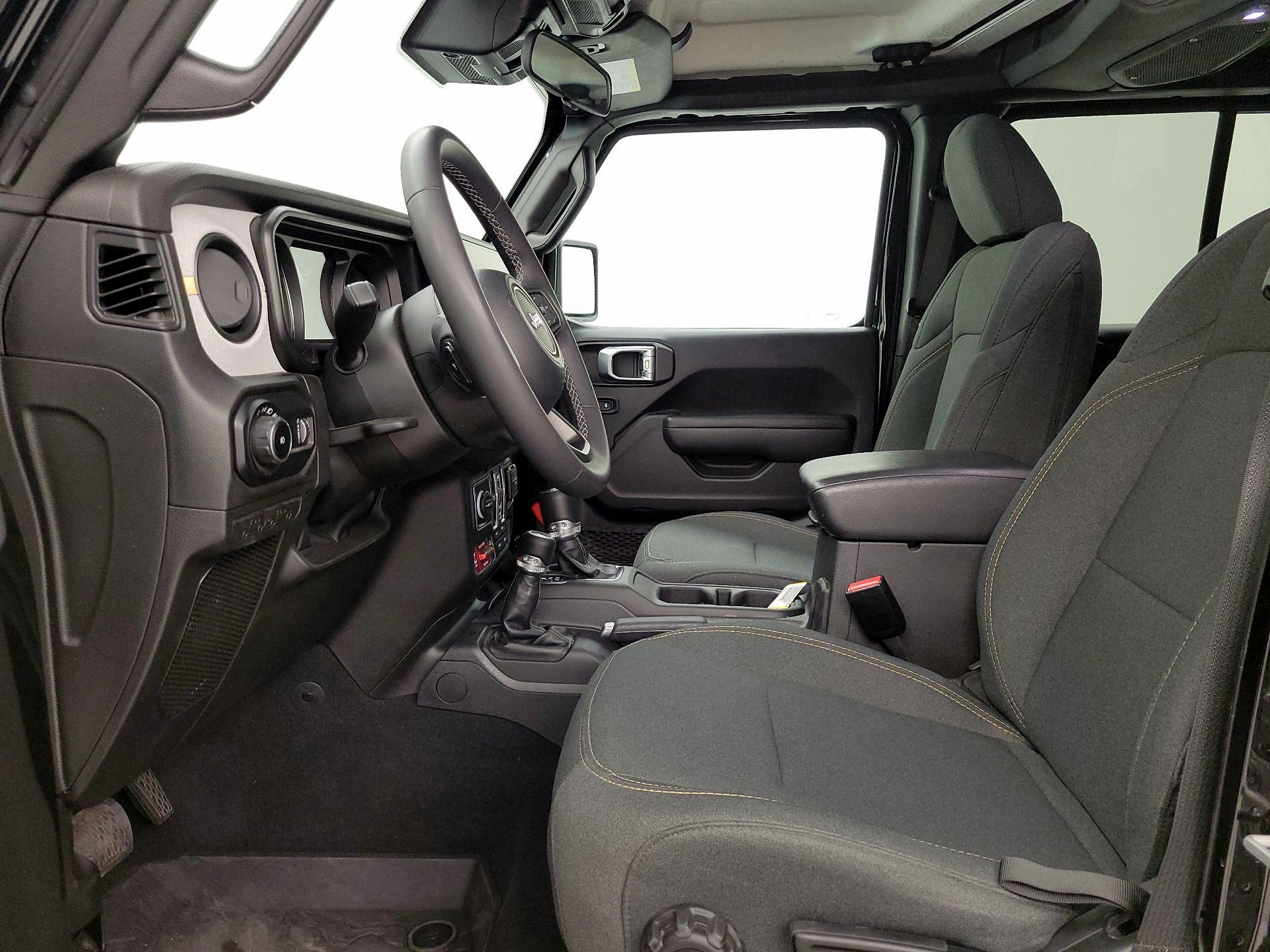 Thumbnail: 2025 Jeep Wrangler - 11