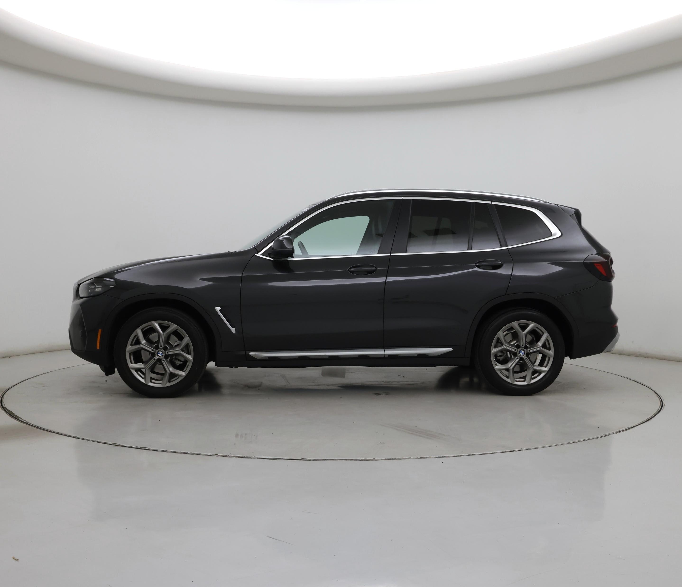 Thumbnail: 2022 BMW X3 - 3