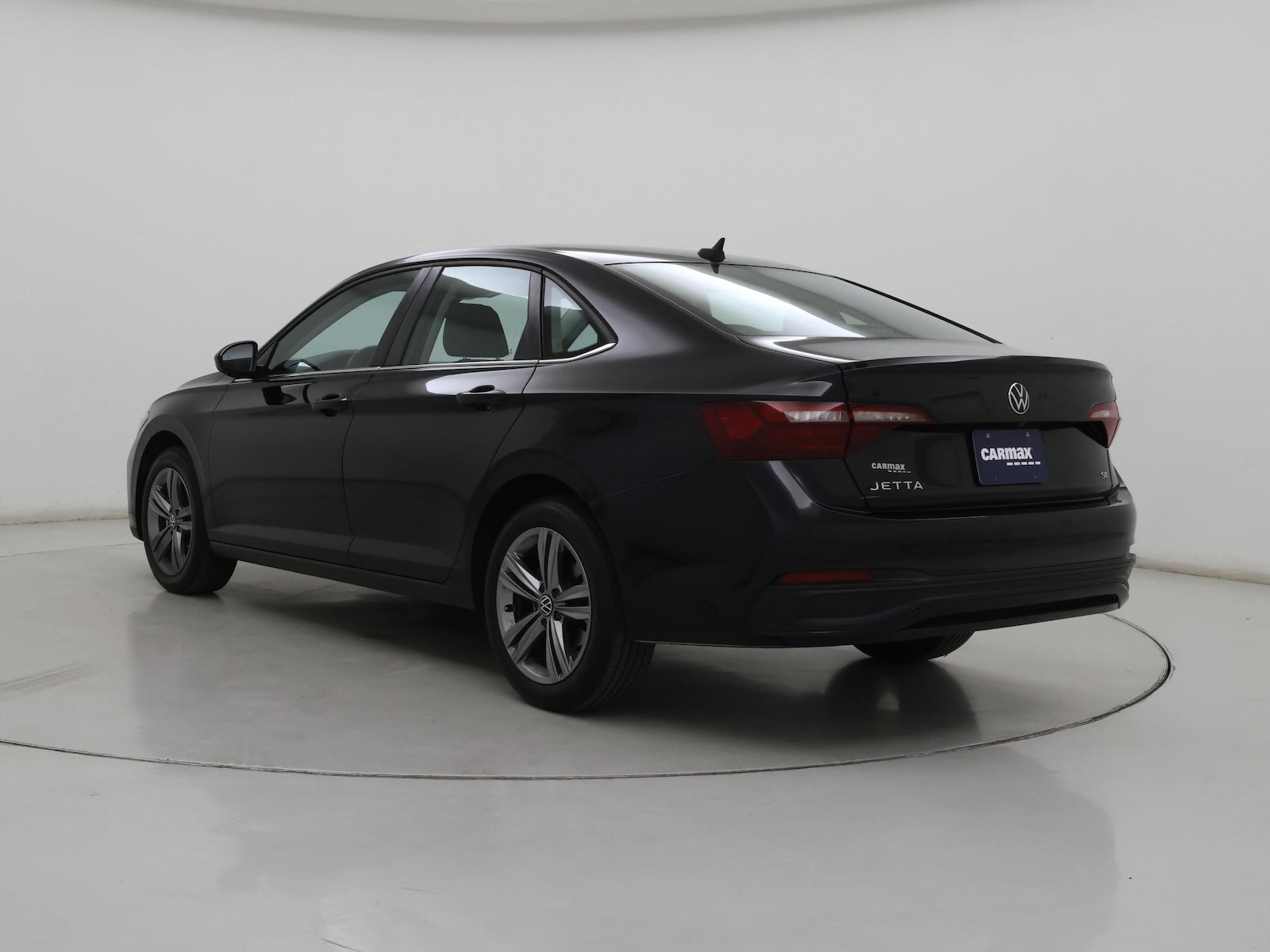 2022 Volkswagen Jetta SE - Photo 3