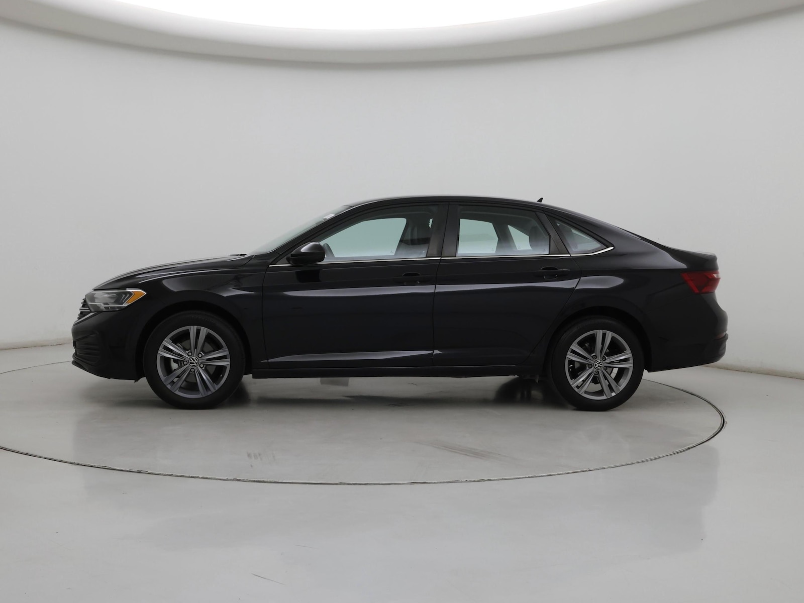 2022 Volkswagen Jetta SE - Photo 4