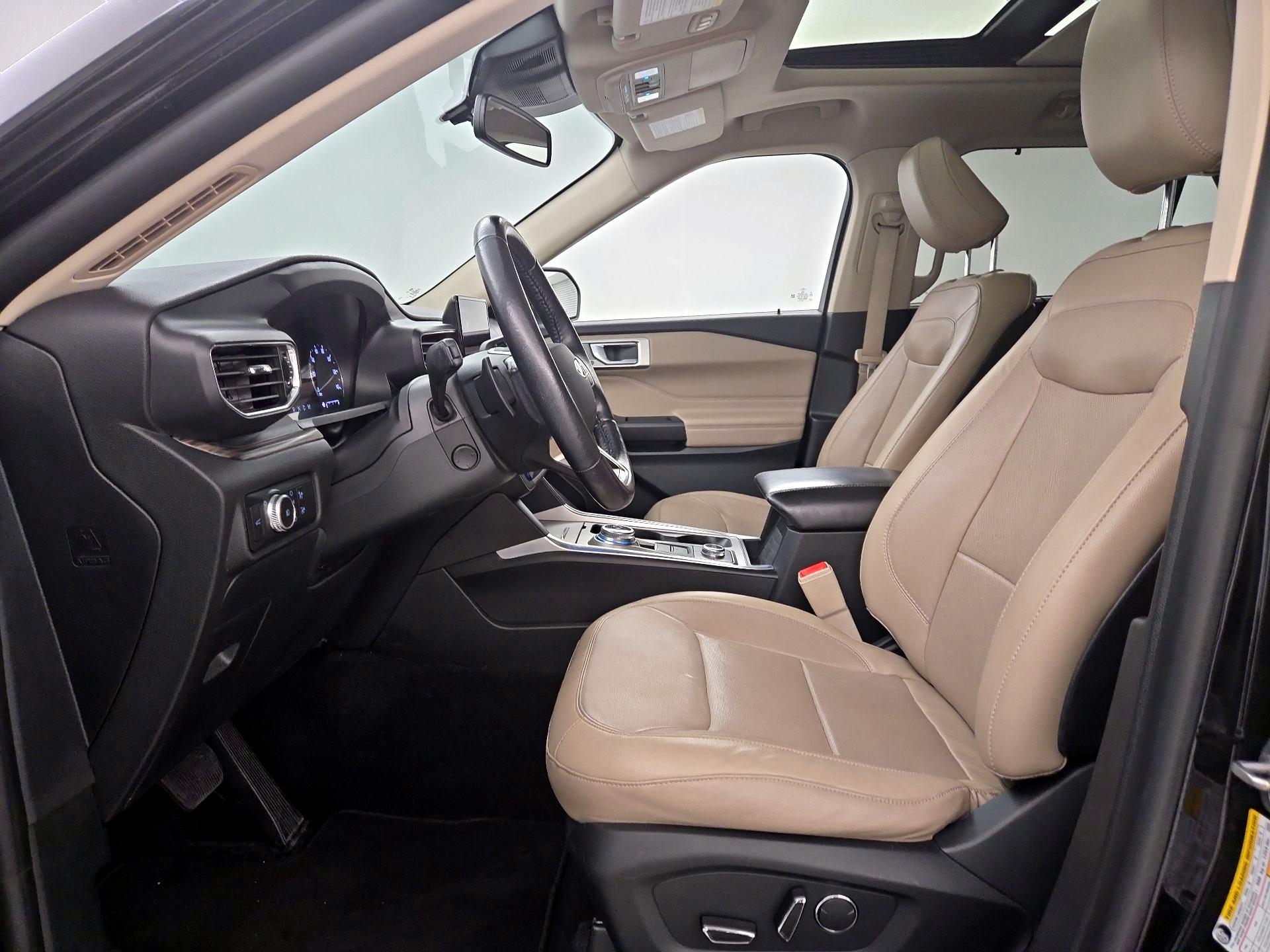 Thumbnail: 2020 Ford Explorer - 11