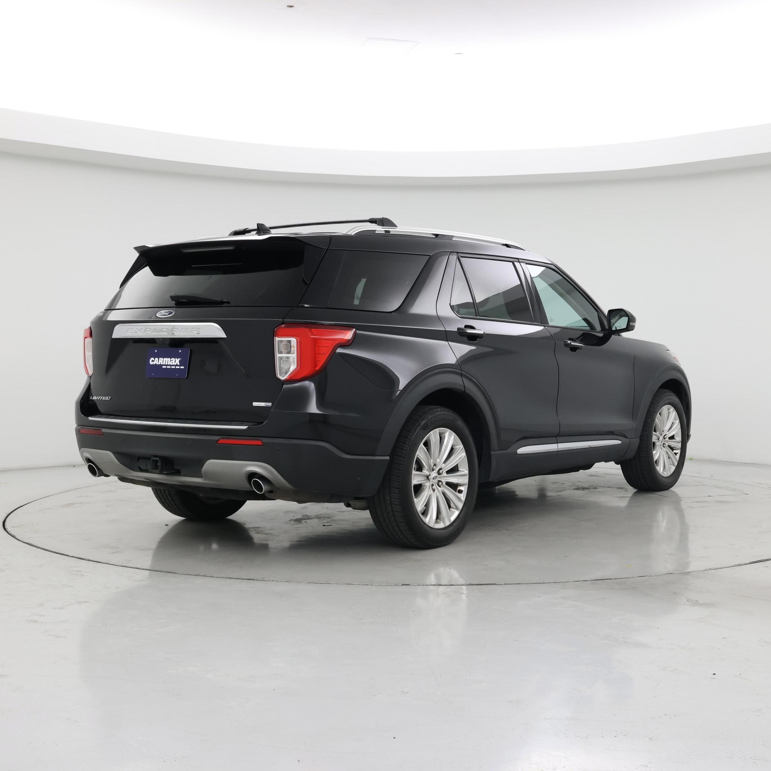 Thumbnail: 2020 Ford Explorer - 8