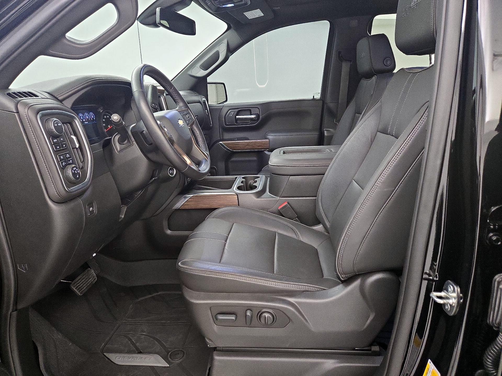 Thumbnail: 2022 Chevrolet Silverado 1500 - 11
