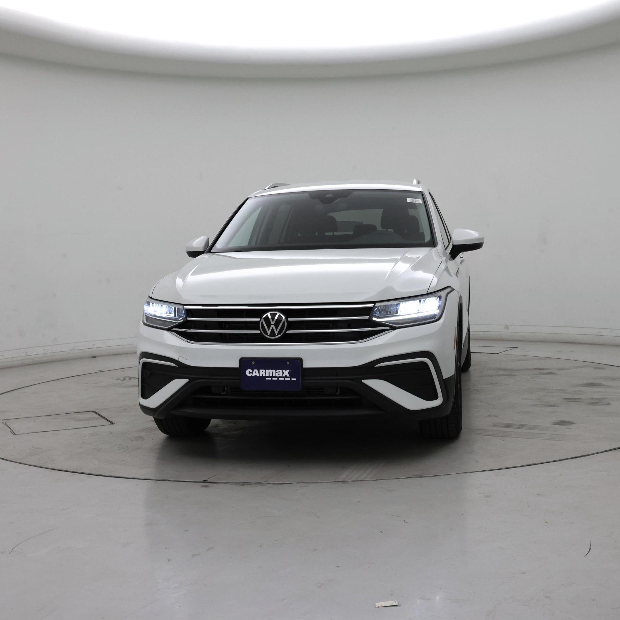 Thumbnail: 2022 Volkswagen Tiguan - 5