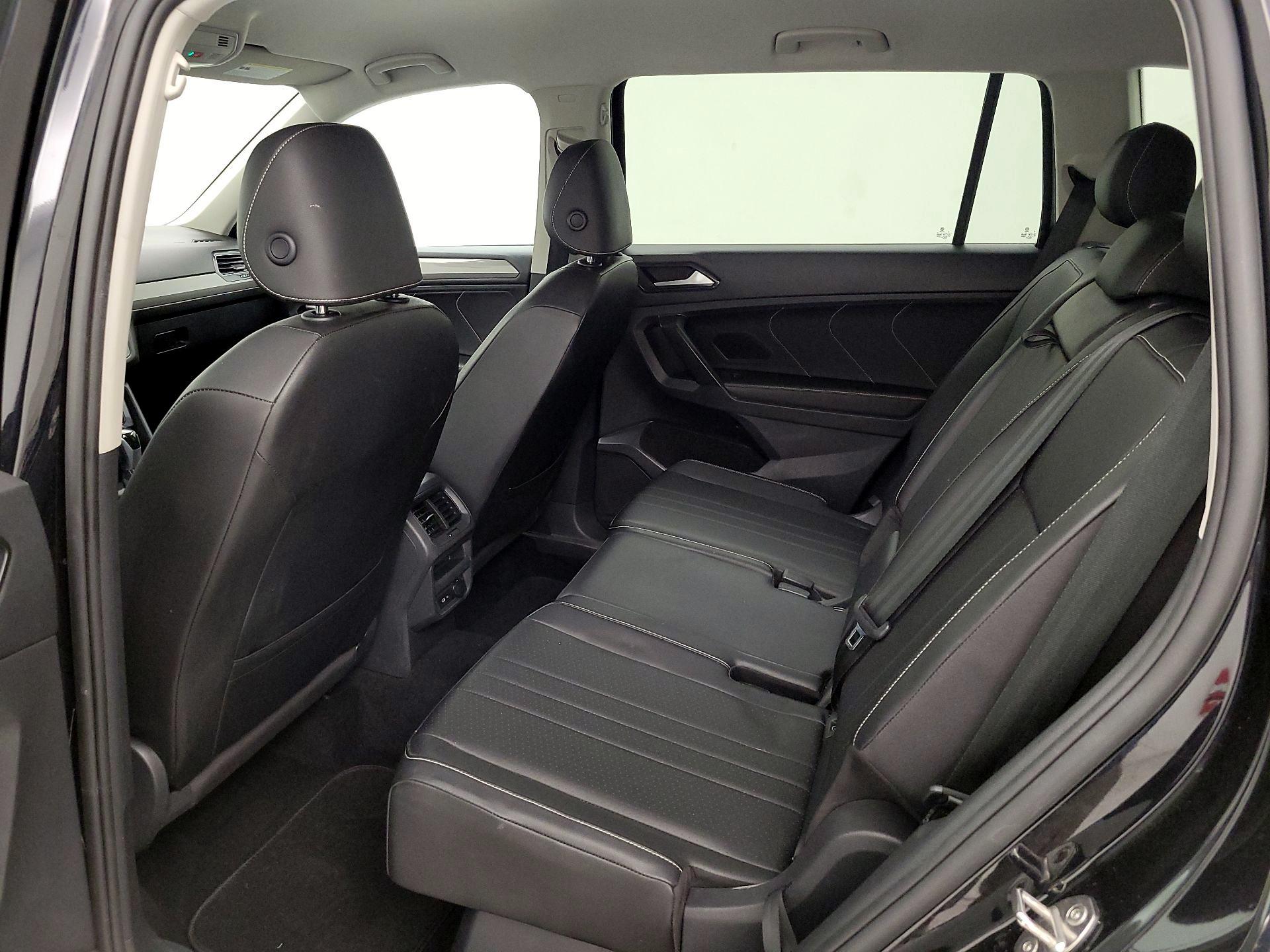 Thumbnail: 2023 Volkswagen Tiguan - 19