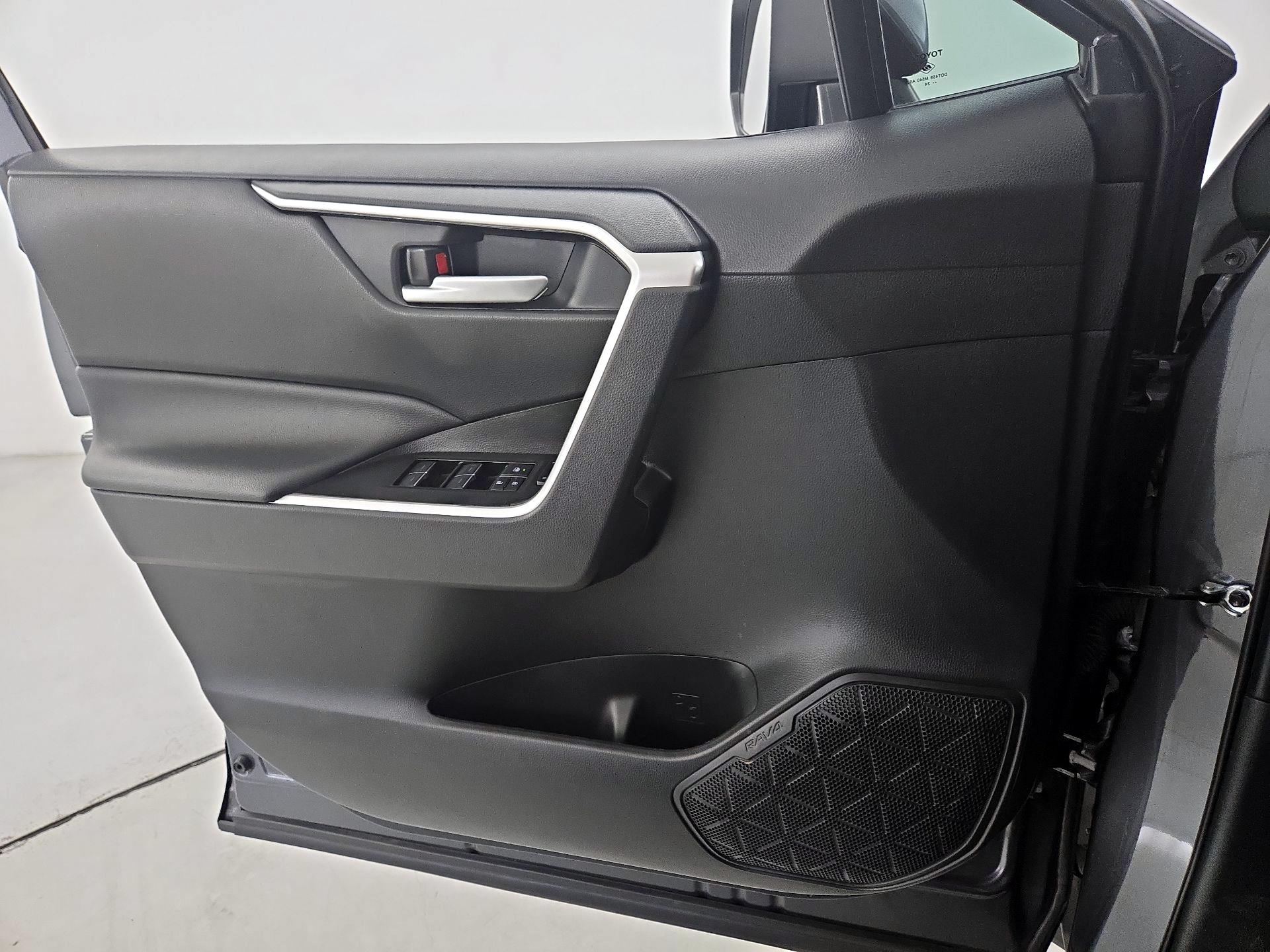 Thumbnail: 2024 Toyota RAV4 - 12