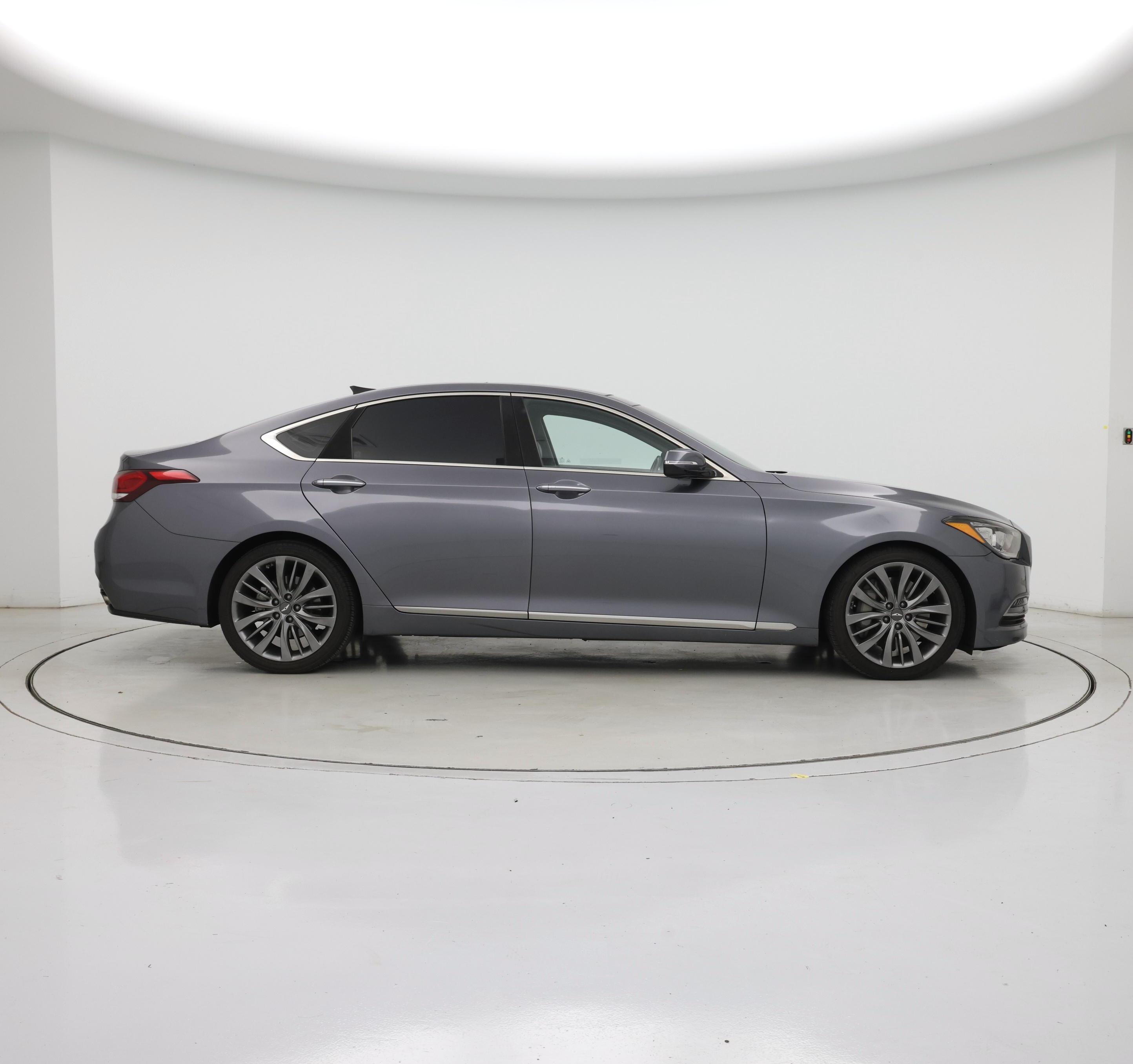 Thumbnail: 2015 Hyundai Genesis - 7