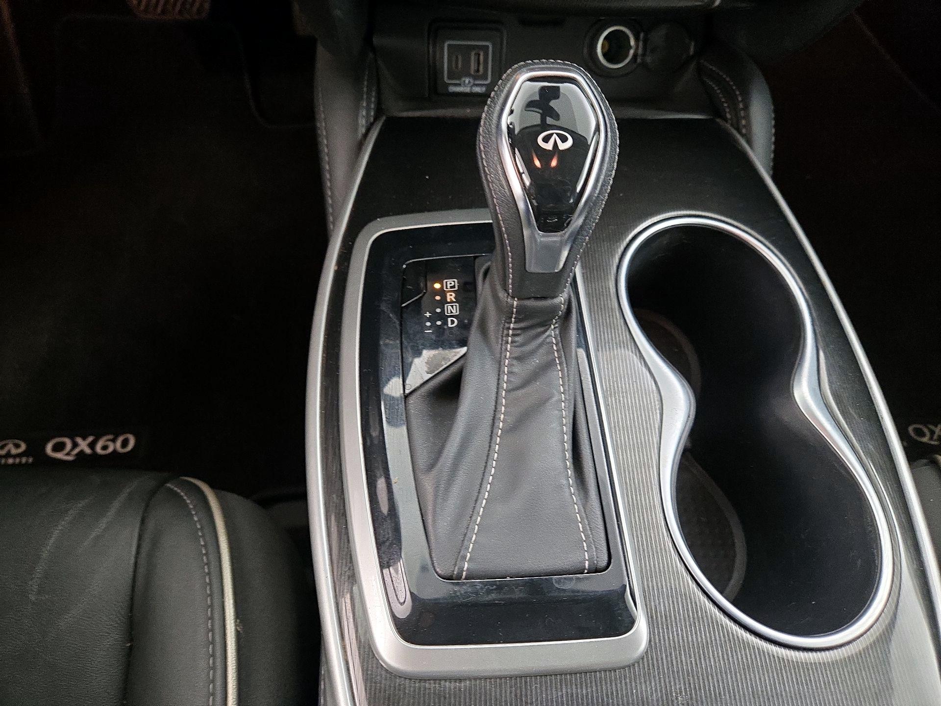 Thumbnail: 2019 INFINITI QX60 - 18