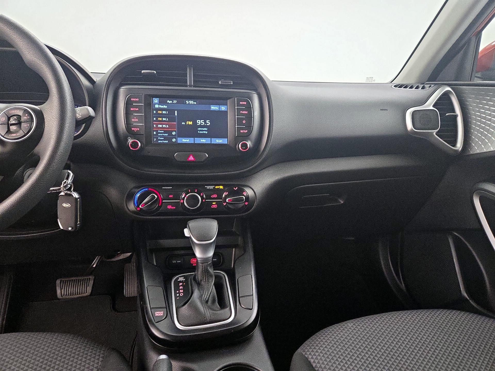Thumbnail: 2020 Kia Soul - 9