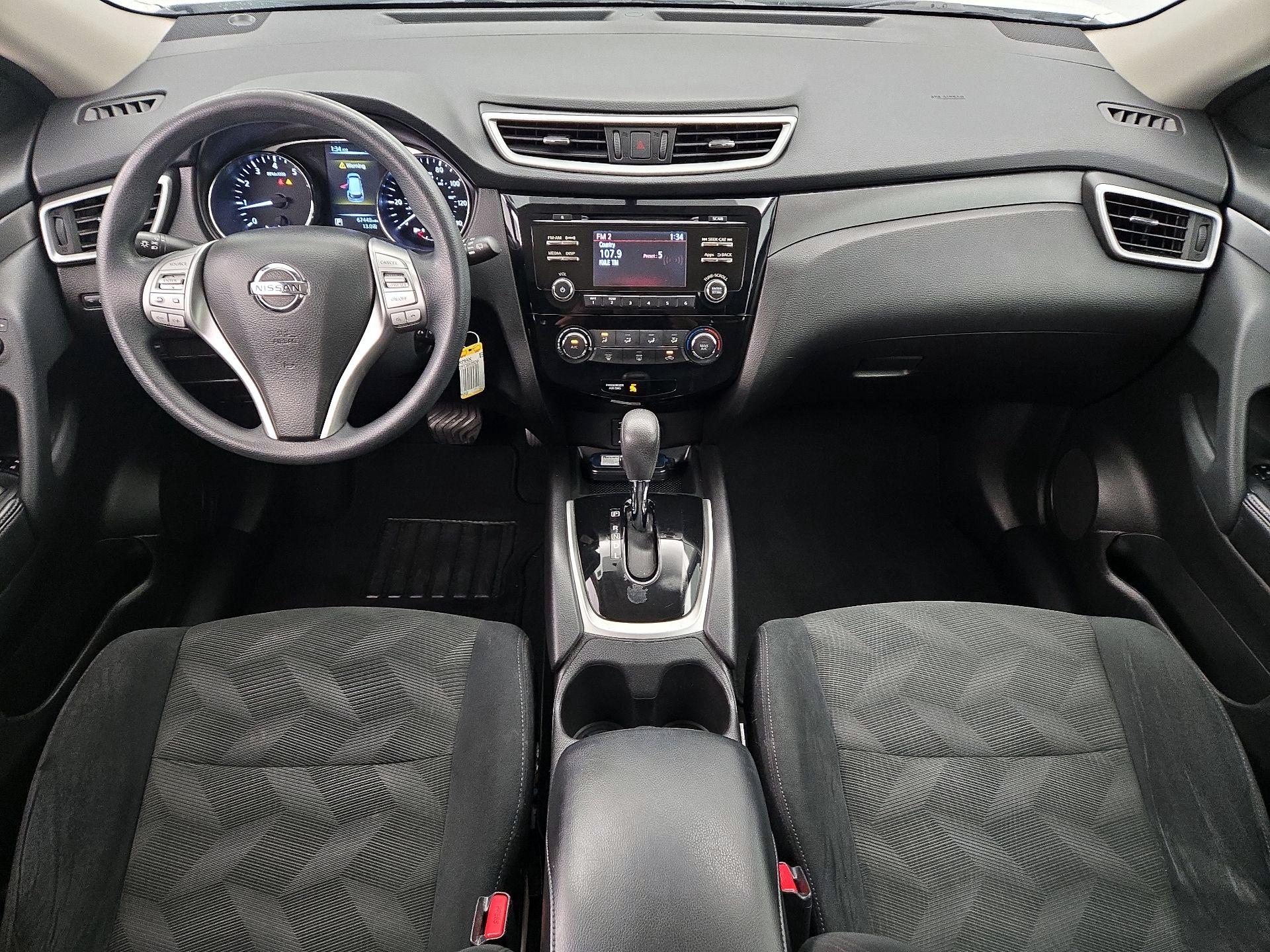Thumbnail: 2015 Nissan Rogue - 9