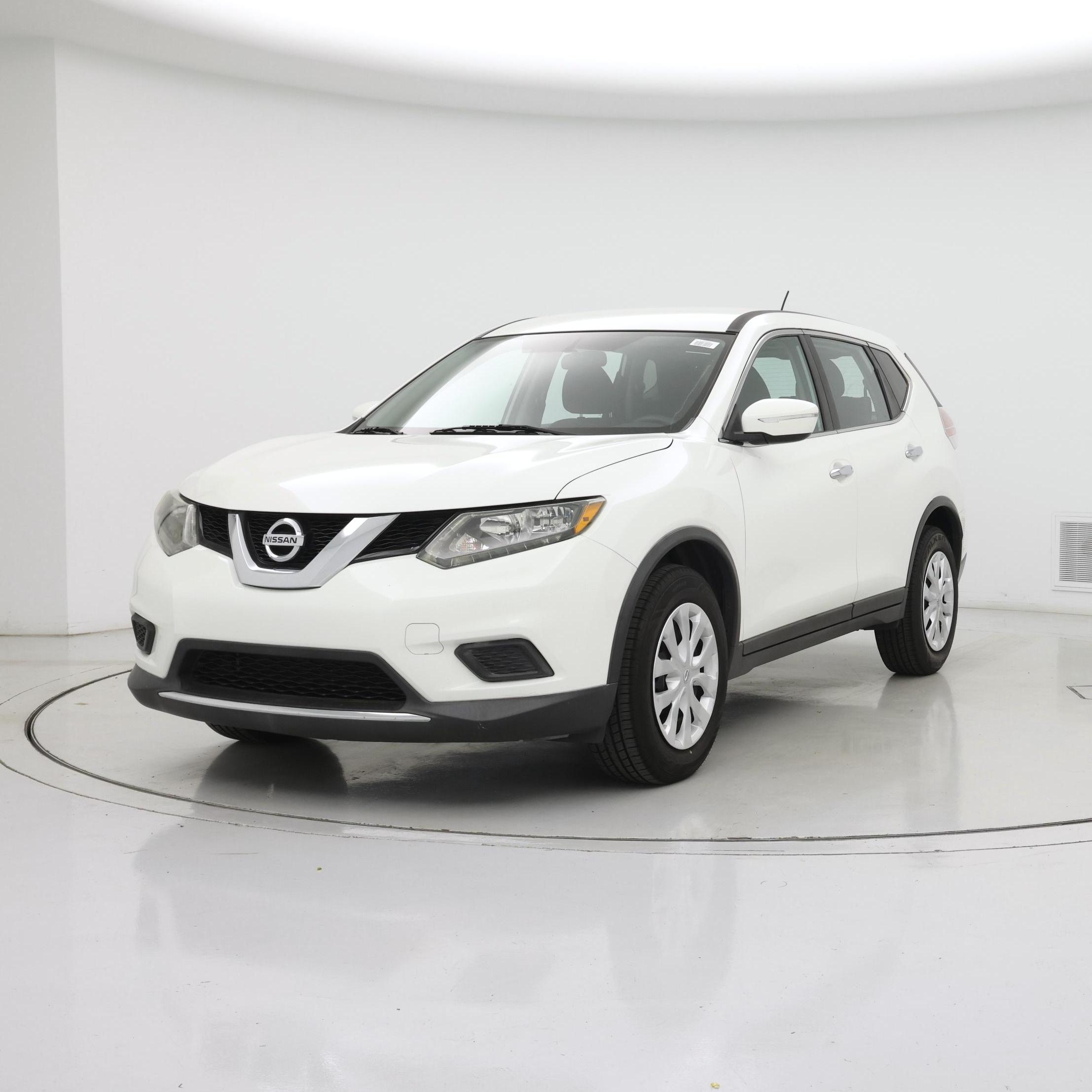 Thumbnail: 2015 Nissan Rogue - 4