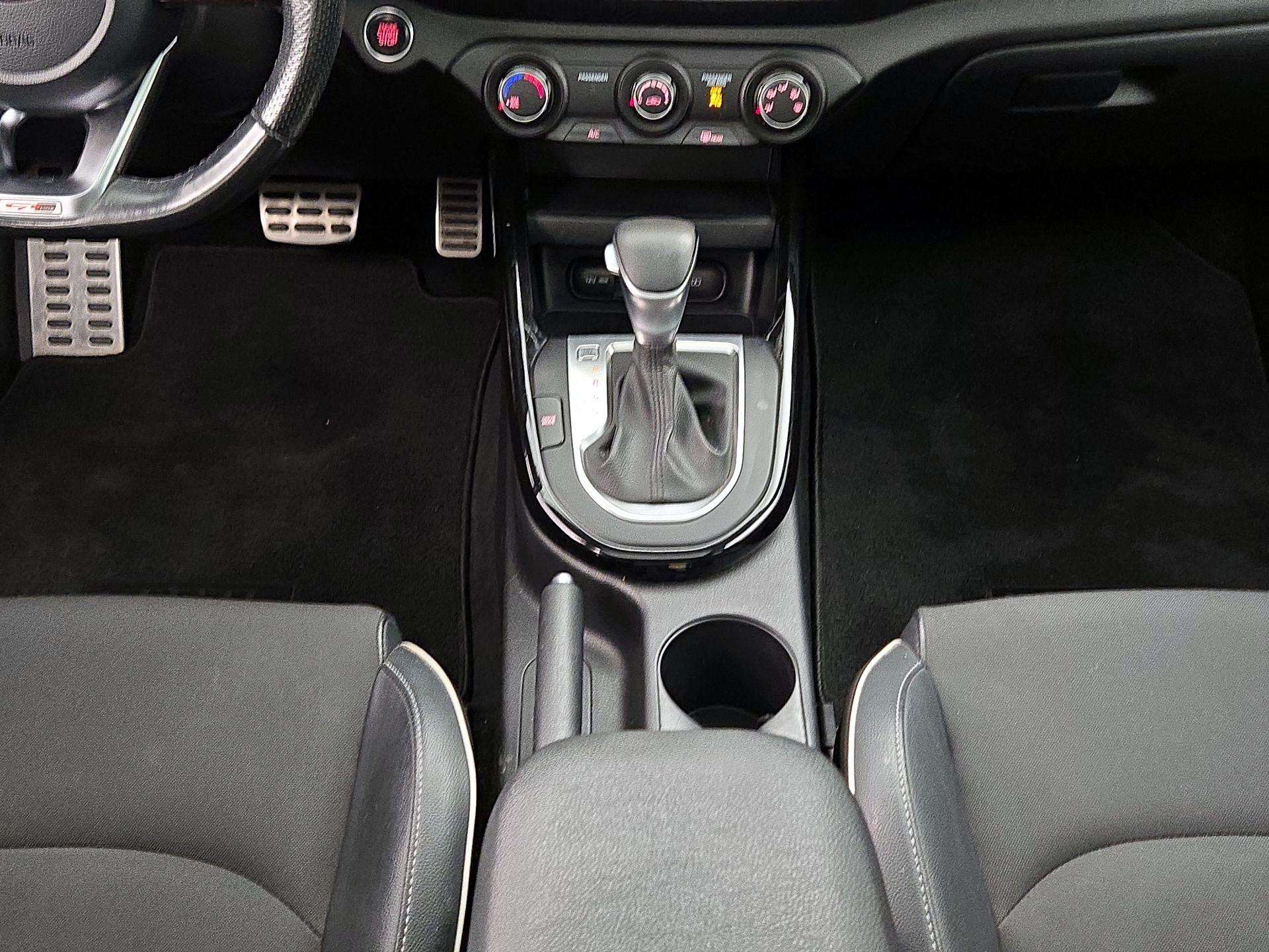 Thumbnail: 2021 Kia Forte - 17