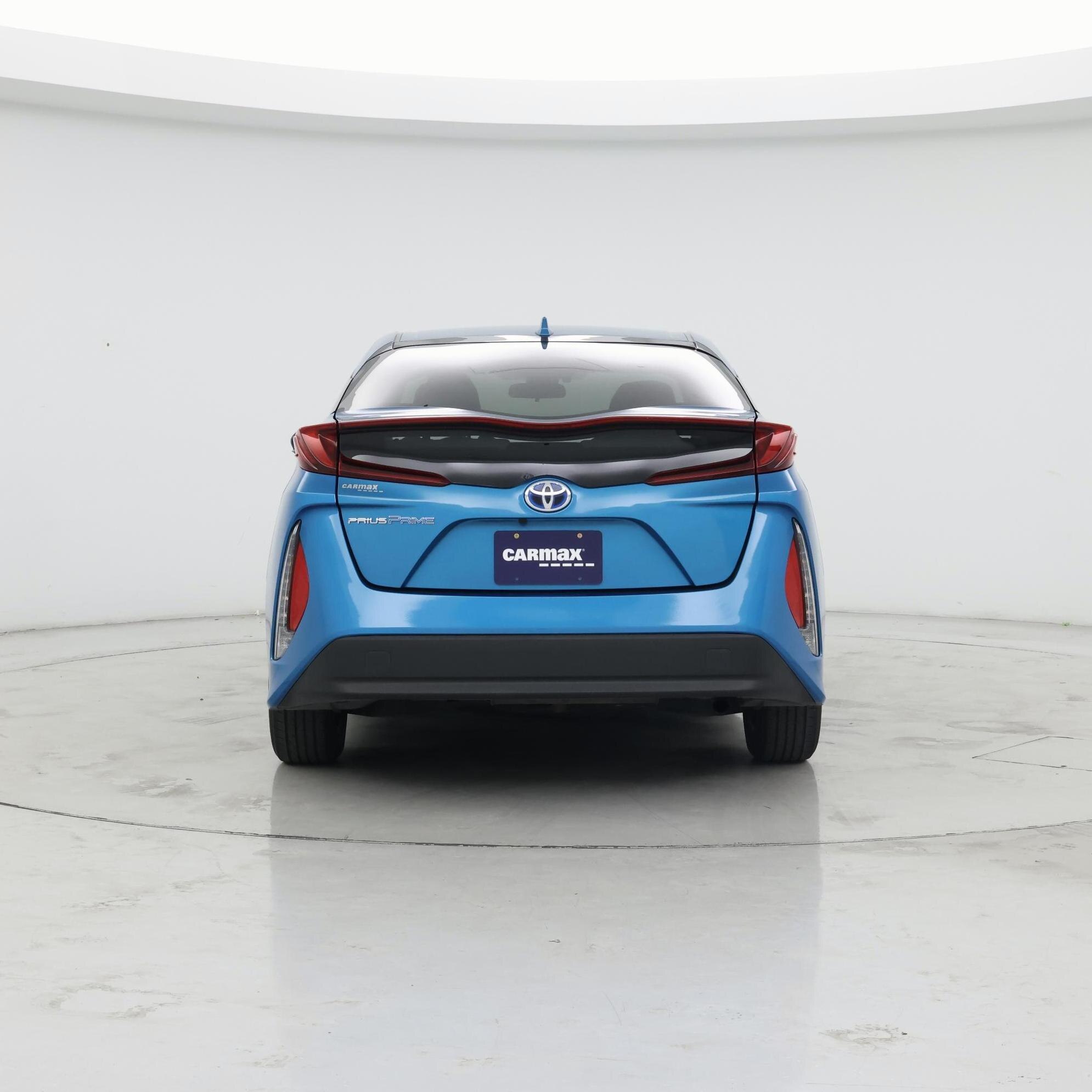 Thumbnail: 2017 Toyota Prius Prime - 6