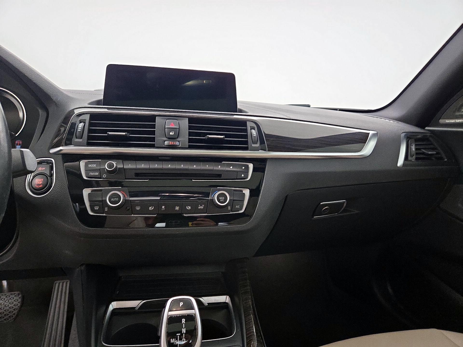 Thumbnail: 2020 BMW 2 Series - 9