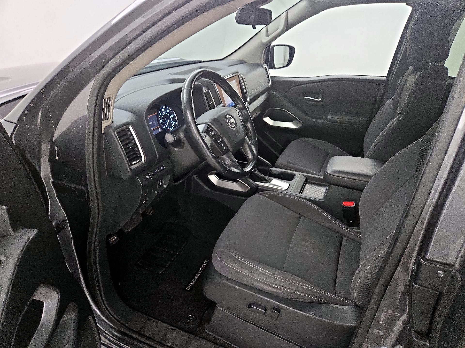 Thumbnail: 2022 Nissan Frontier - 11