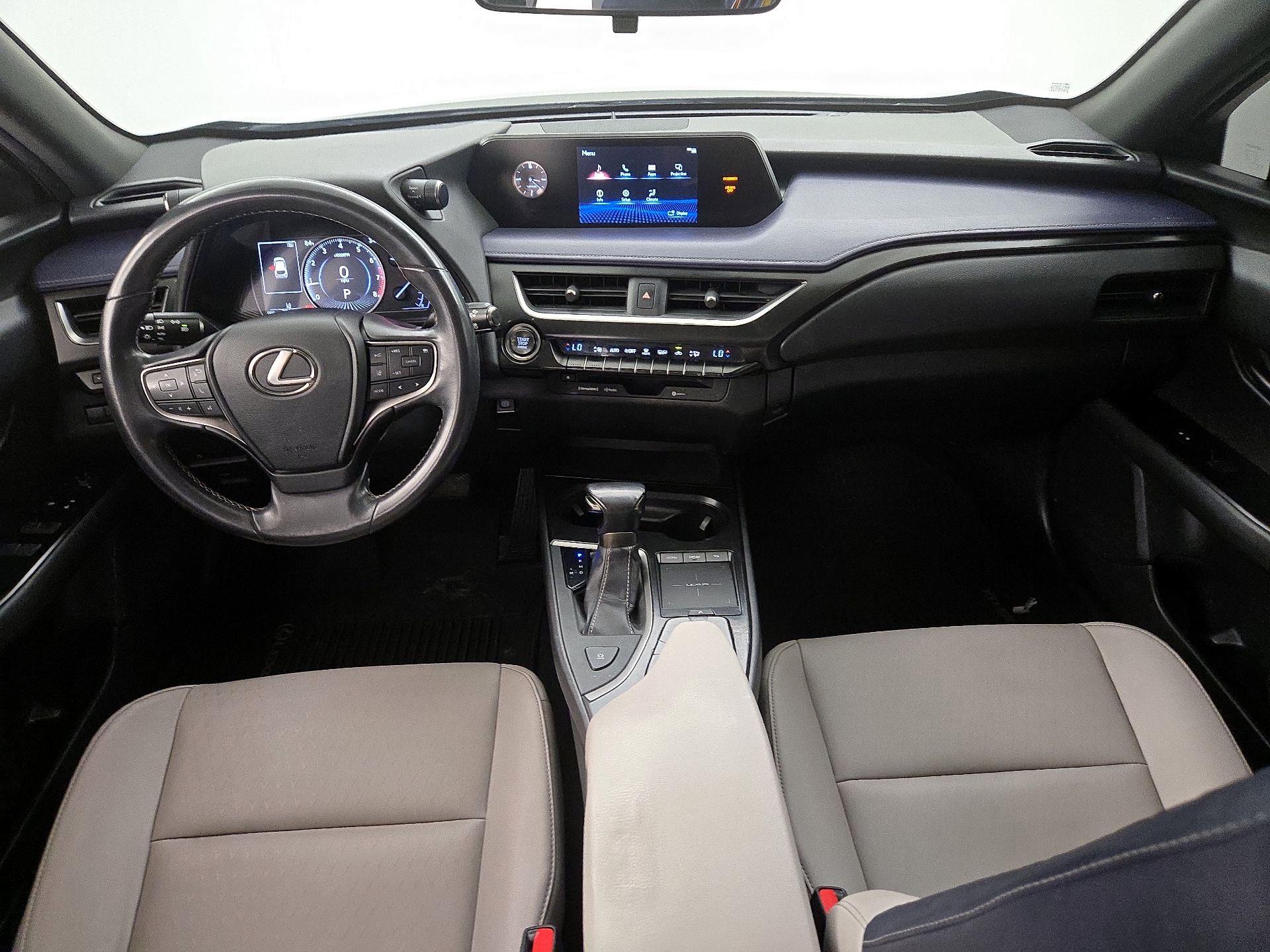 Thumbnail: 2019 Lexus UX - 9