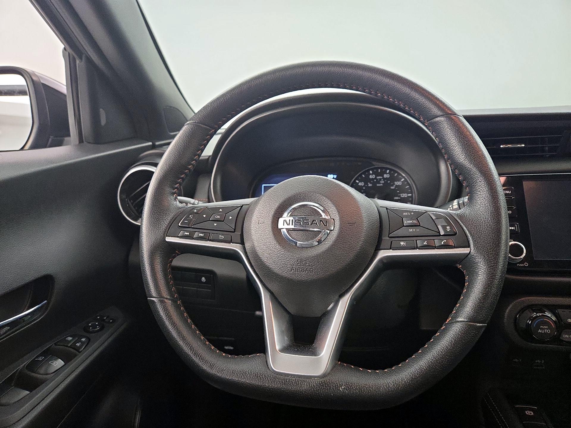 Thumbnail: 2021 Nissan Kicks - 10