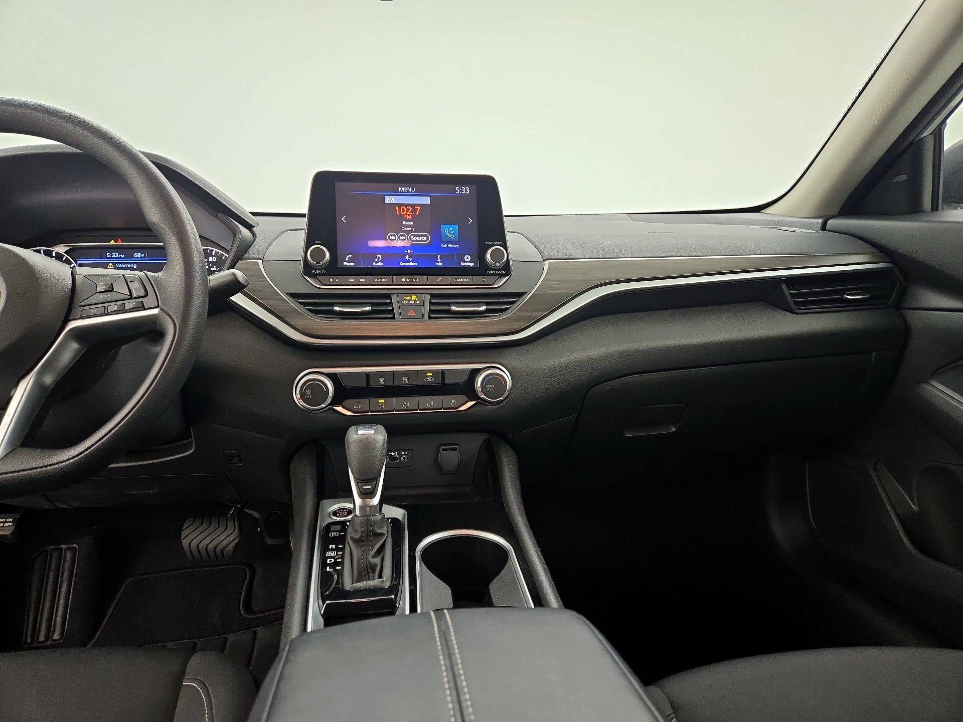 Thumbnail: 2024 Nissan Altima - 9