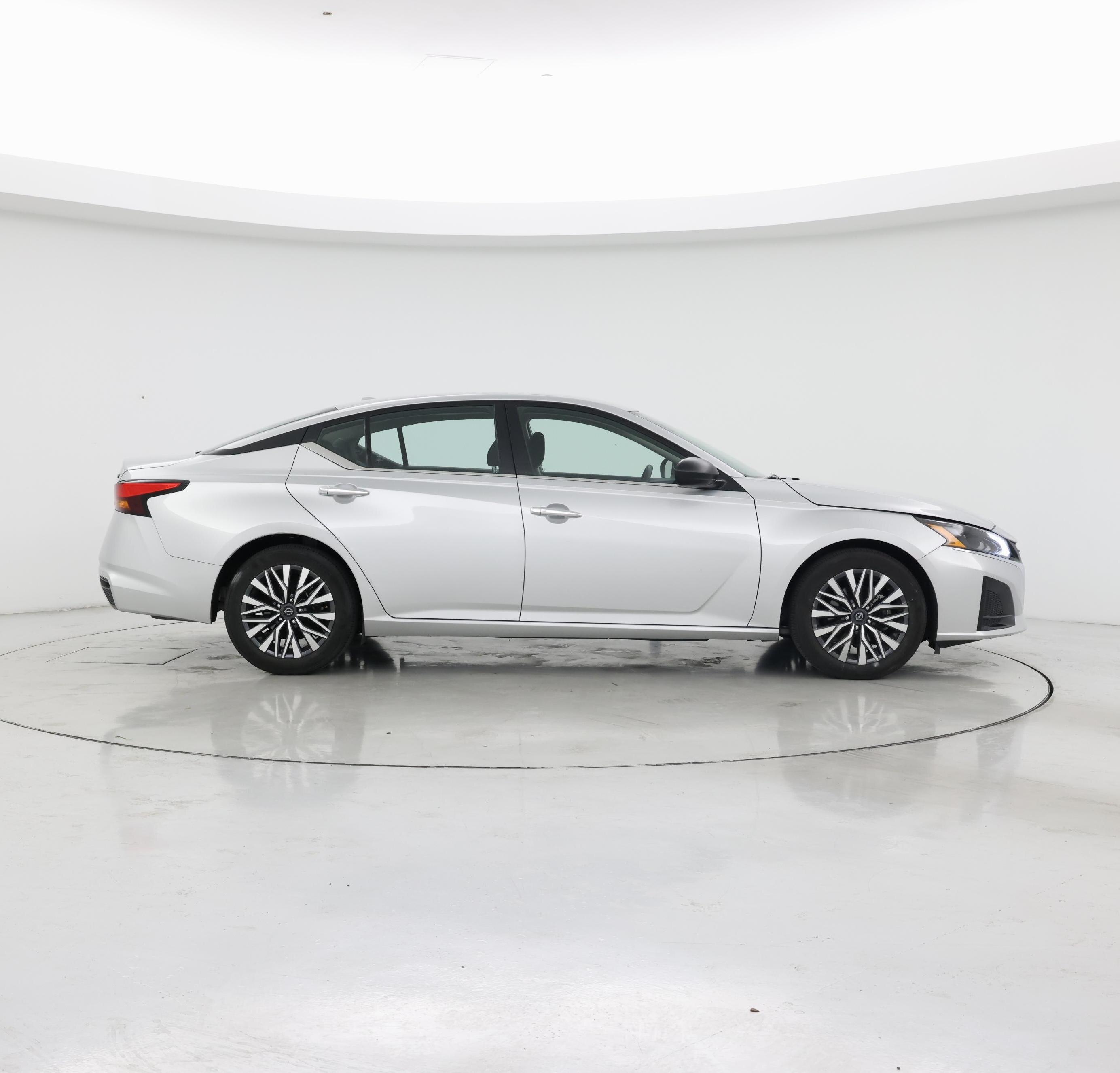 Thumbnail: 2024 Nissan Altima - 7