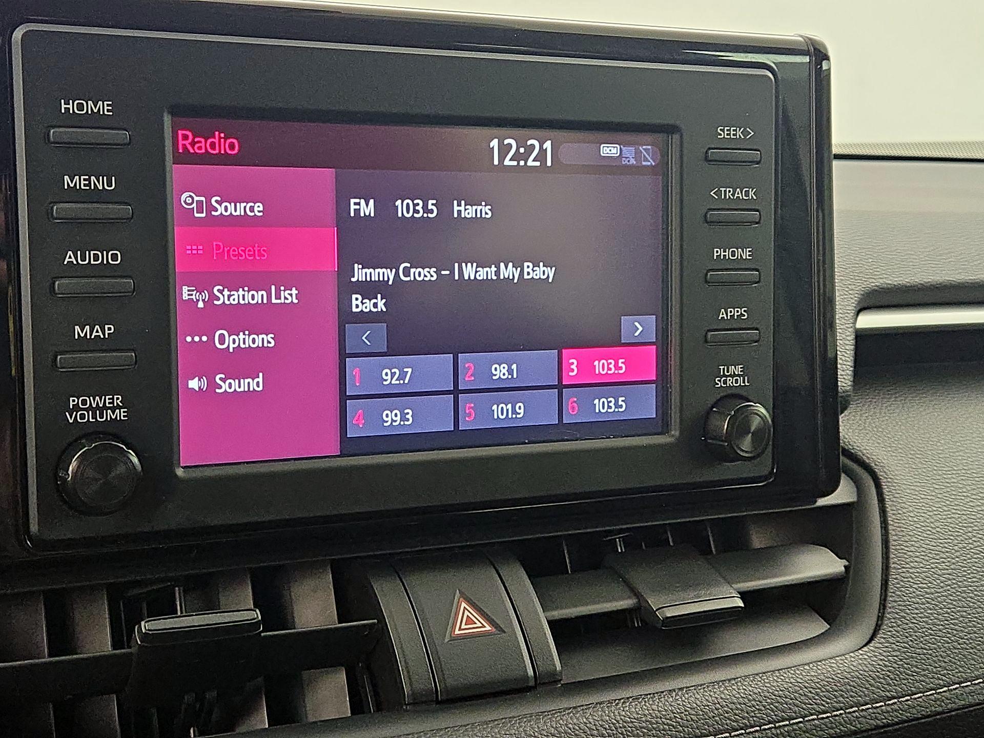 Thumbnail: 2019 Toyota RAV4 - 15