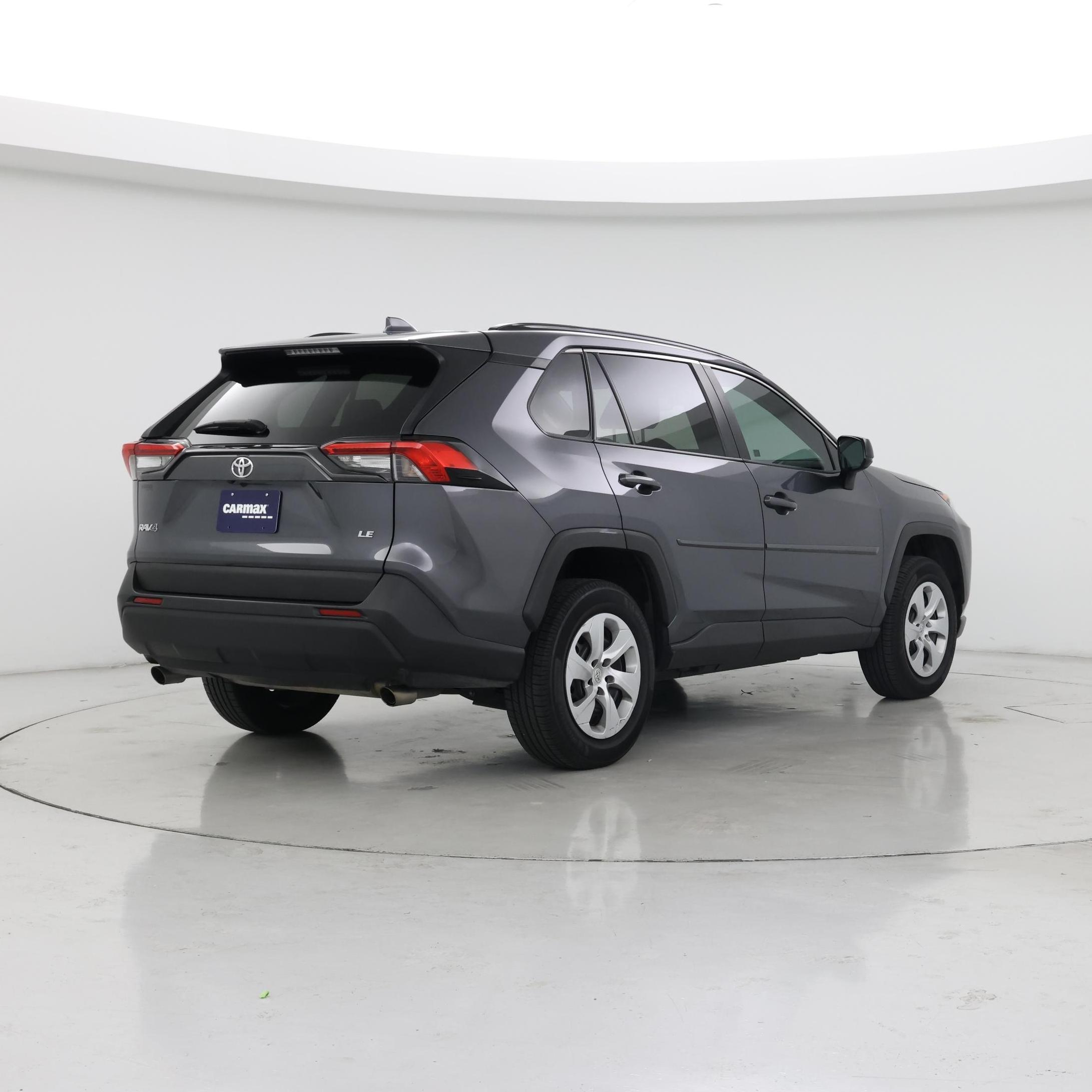 Thumbnail: 2019 Toyota RAV4 - 8