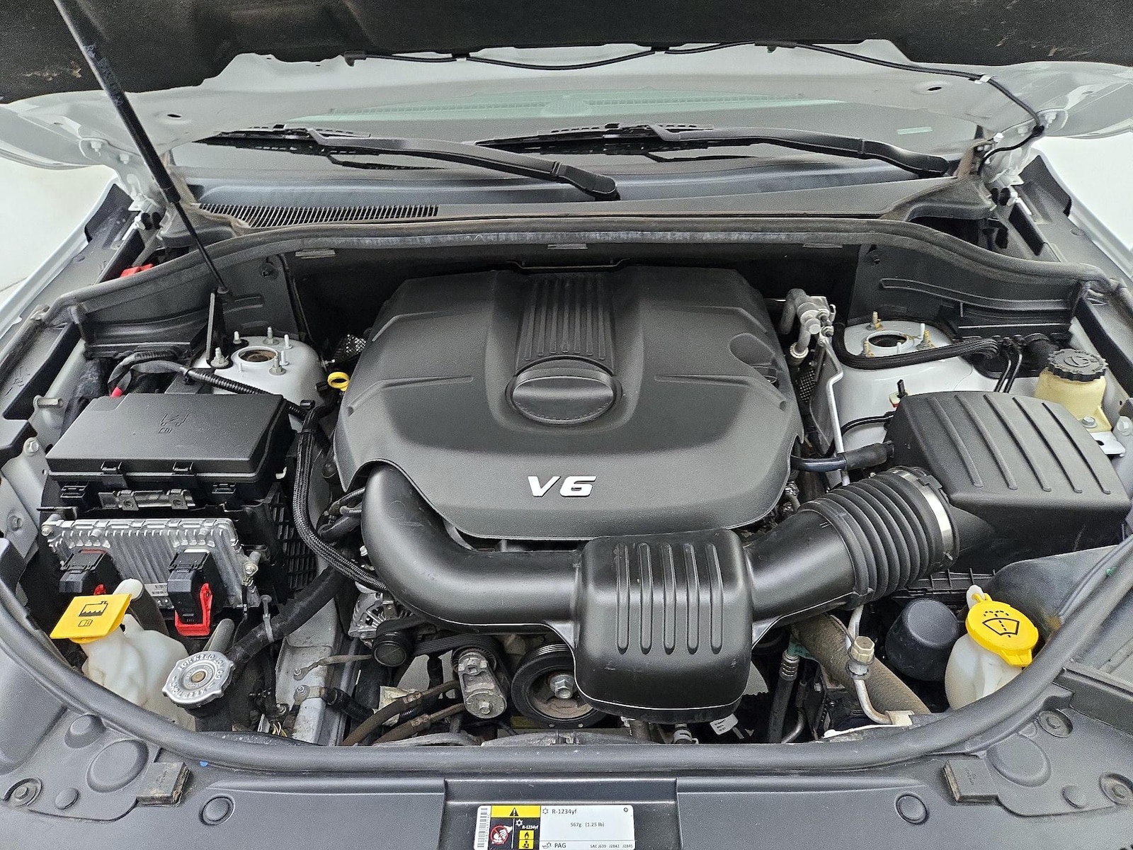 2015 Jeep Grand Cherokee Overland - Photo 24