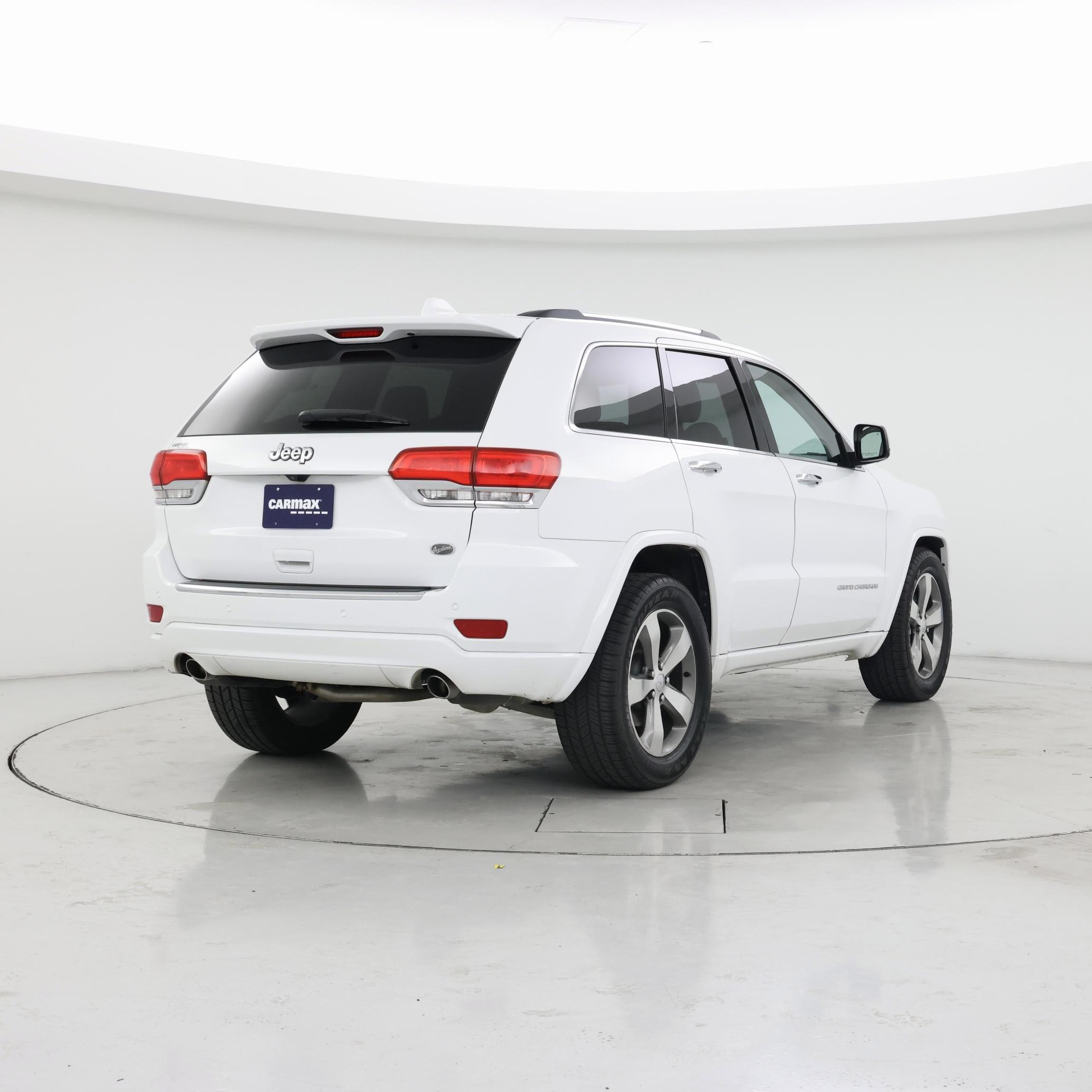 Thumbnail: 2015 Jeep Grand Cherokee - 8