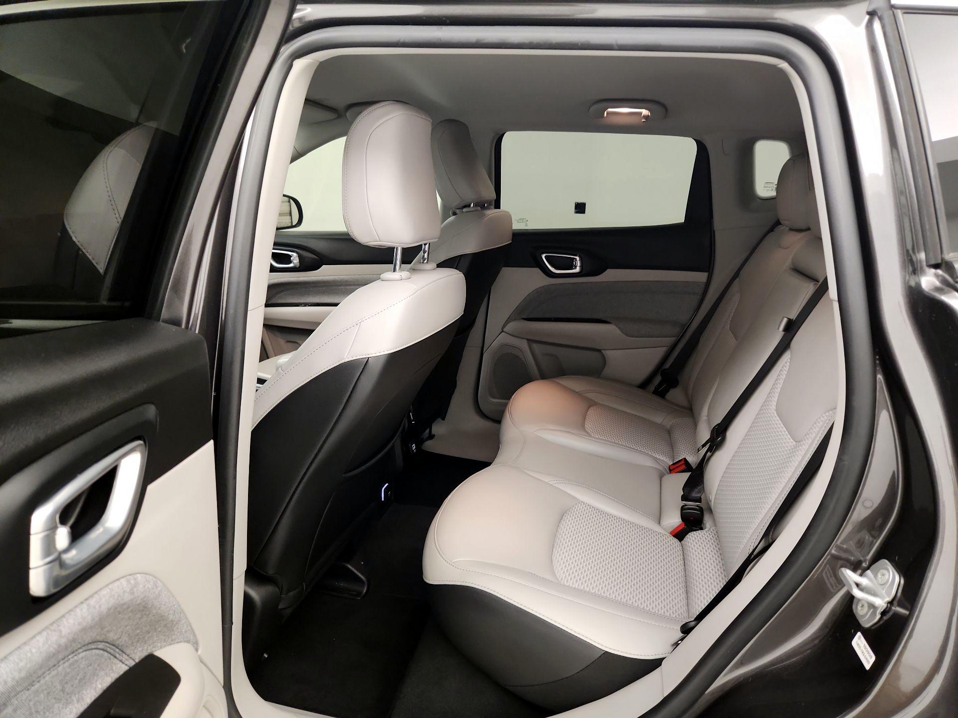 Thumbnail: 2022 Jeep Compass - 19
