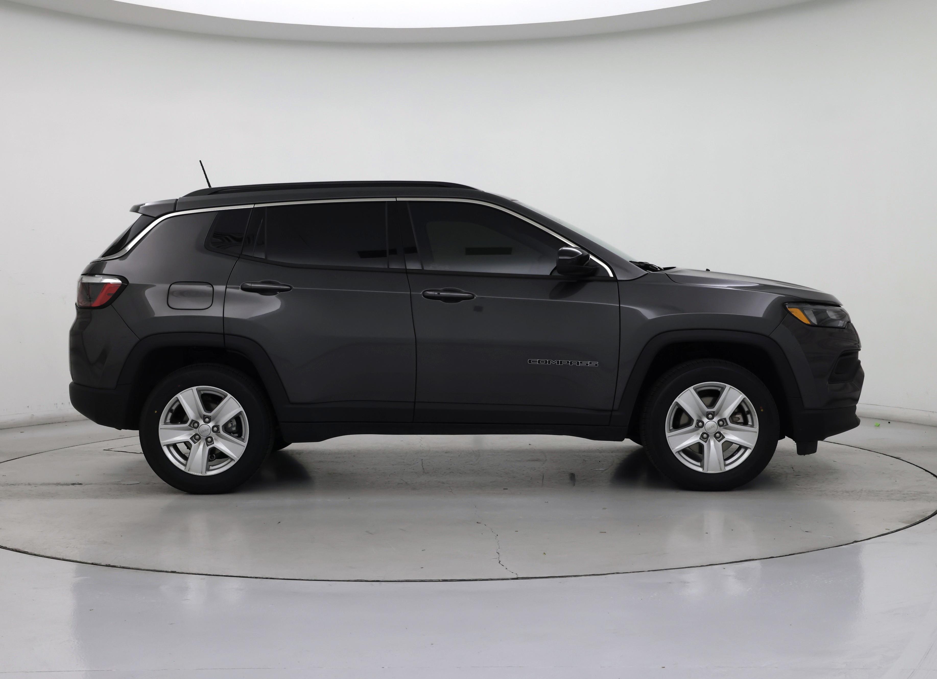 Thumbnail: 2022 Jeep Compass - 7
