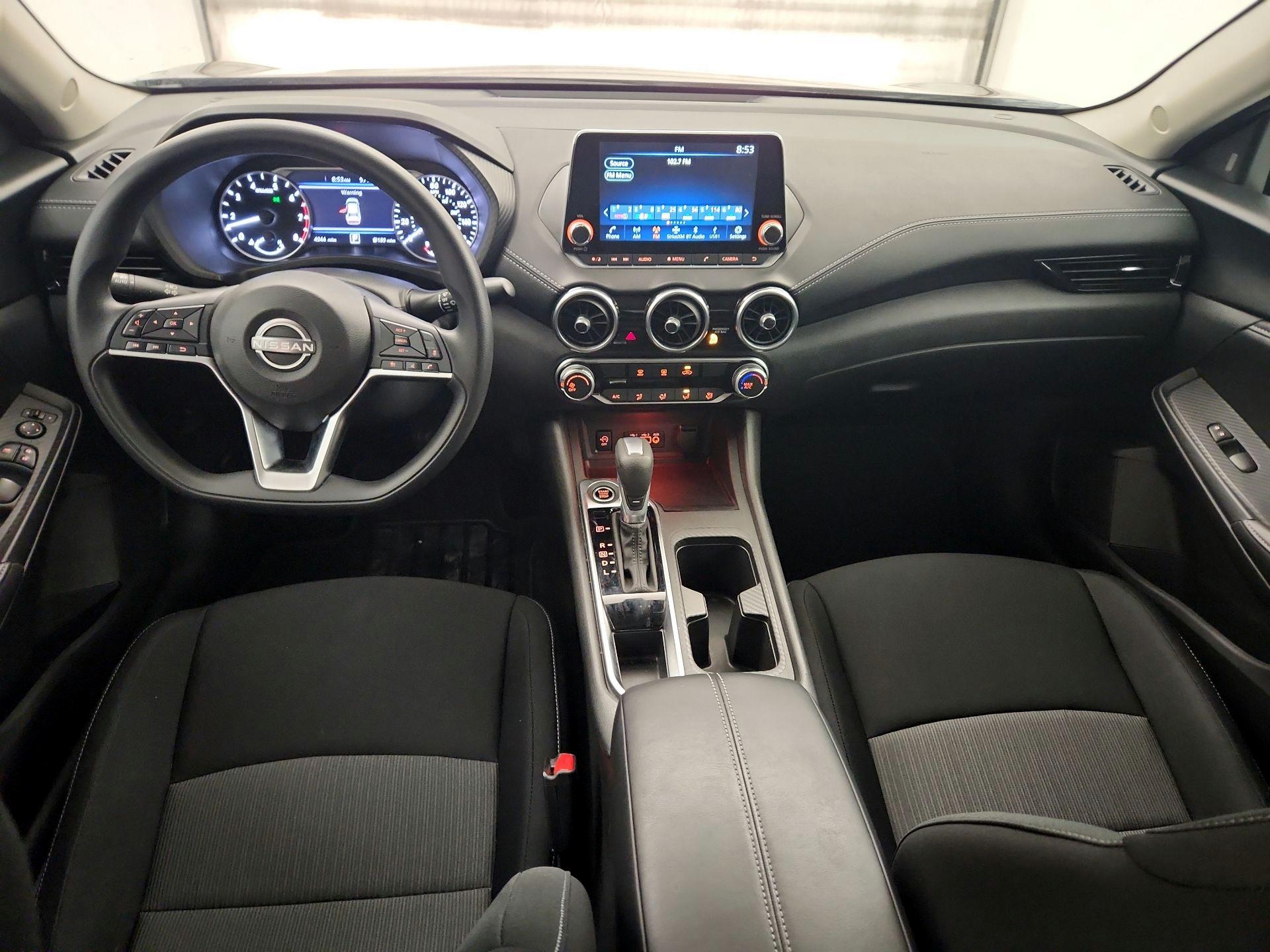 Thumbnail: 2025 Nissan Sentra - 9