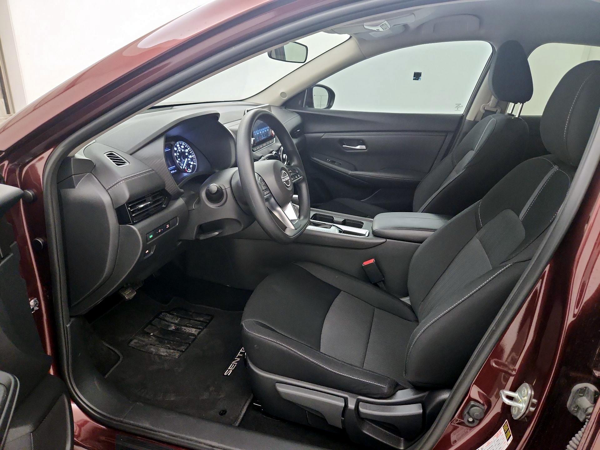 Thumbnail: 2025 Nissan Sentra - 11