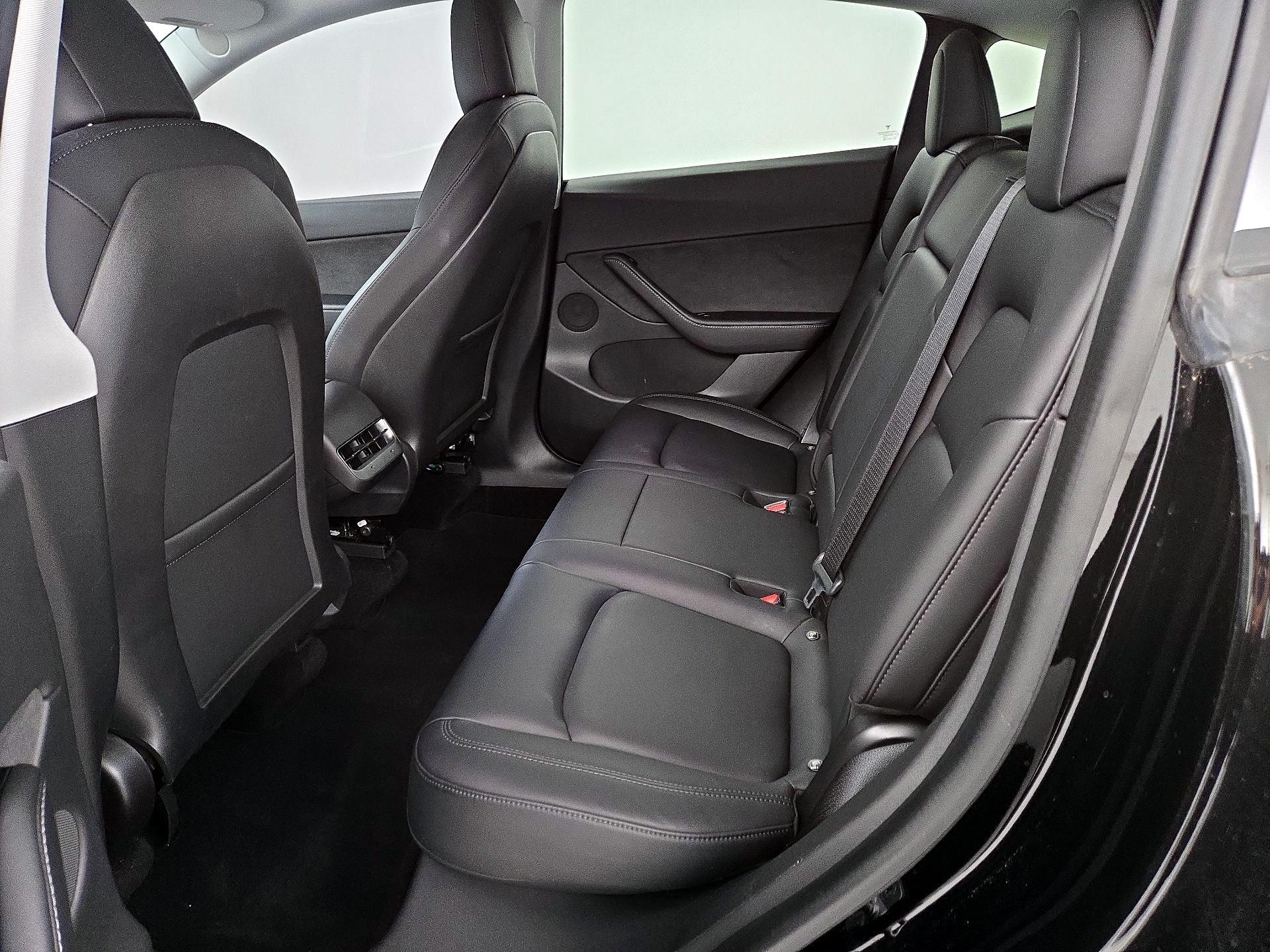 Thumbnail: 2021 Tesla Model Y - 19