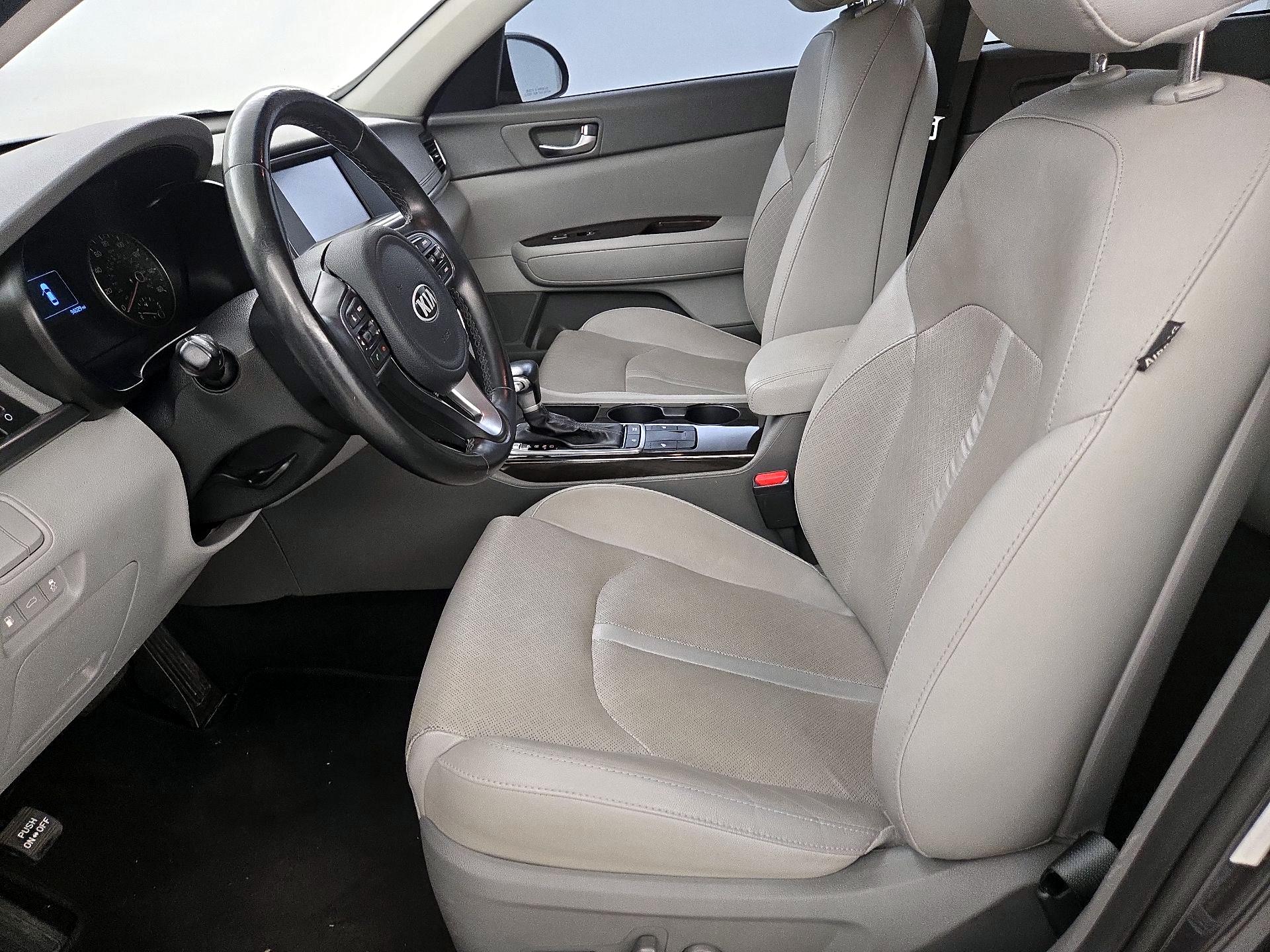 Thumbnail: 2017 Kia Optima - 11