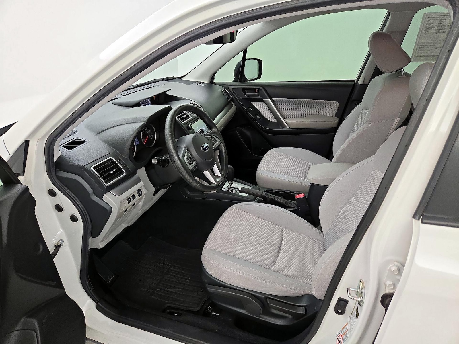 2018 Subaru Forester Base - Photo 12