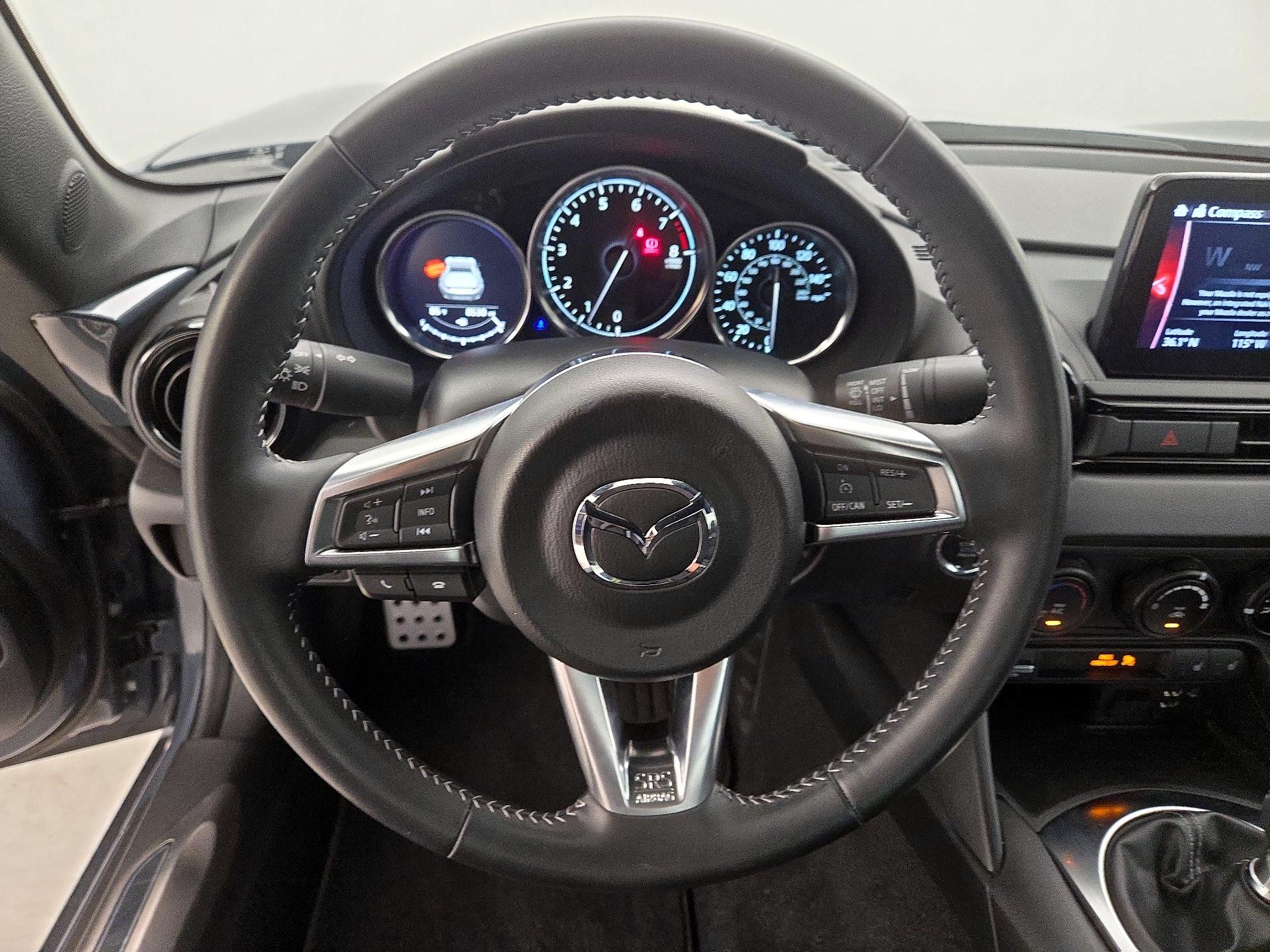 Thumbnail: 2021 Mazda MX-5 Miata - 10