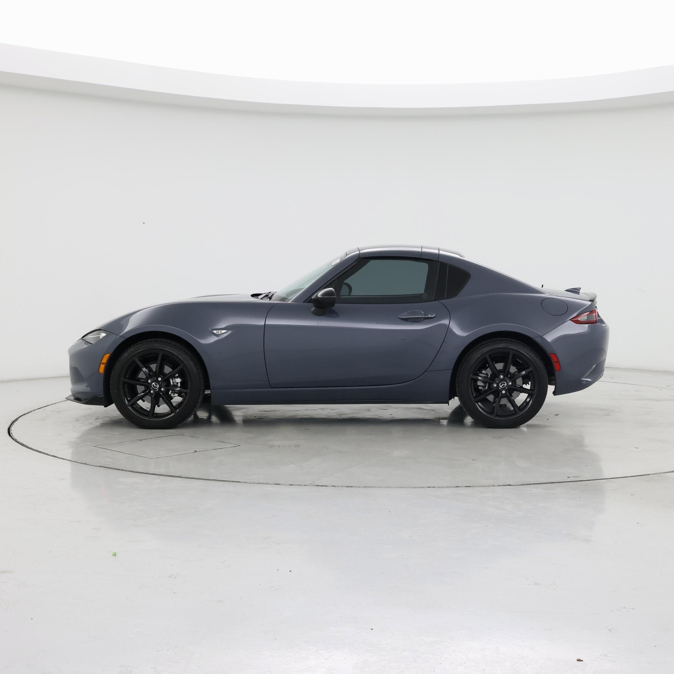 Thumbnail: 2021 Mazda MX-5 Miata - 3