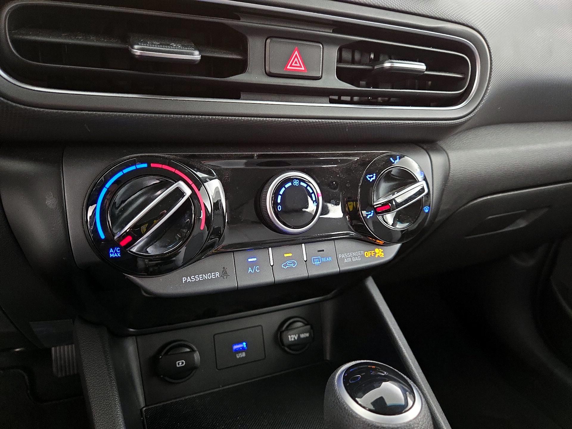 Thumbnail: 2022 Hyundai Kona - 16