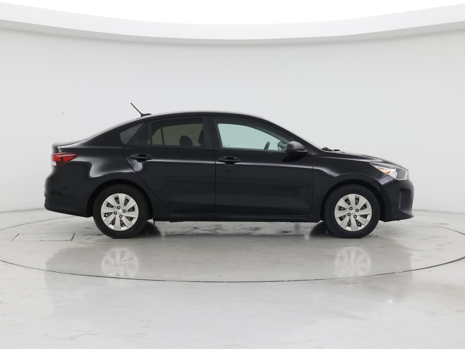 2018 Kia RIO LX - Photo 8