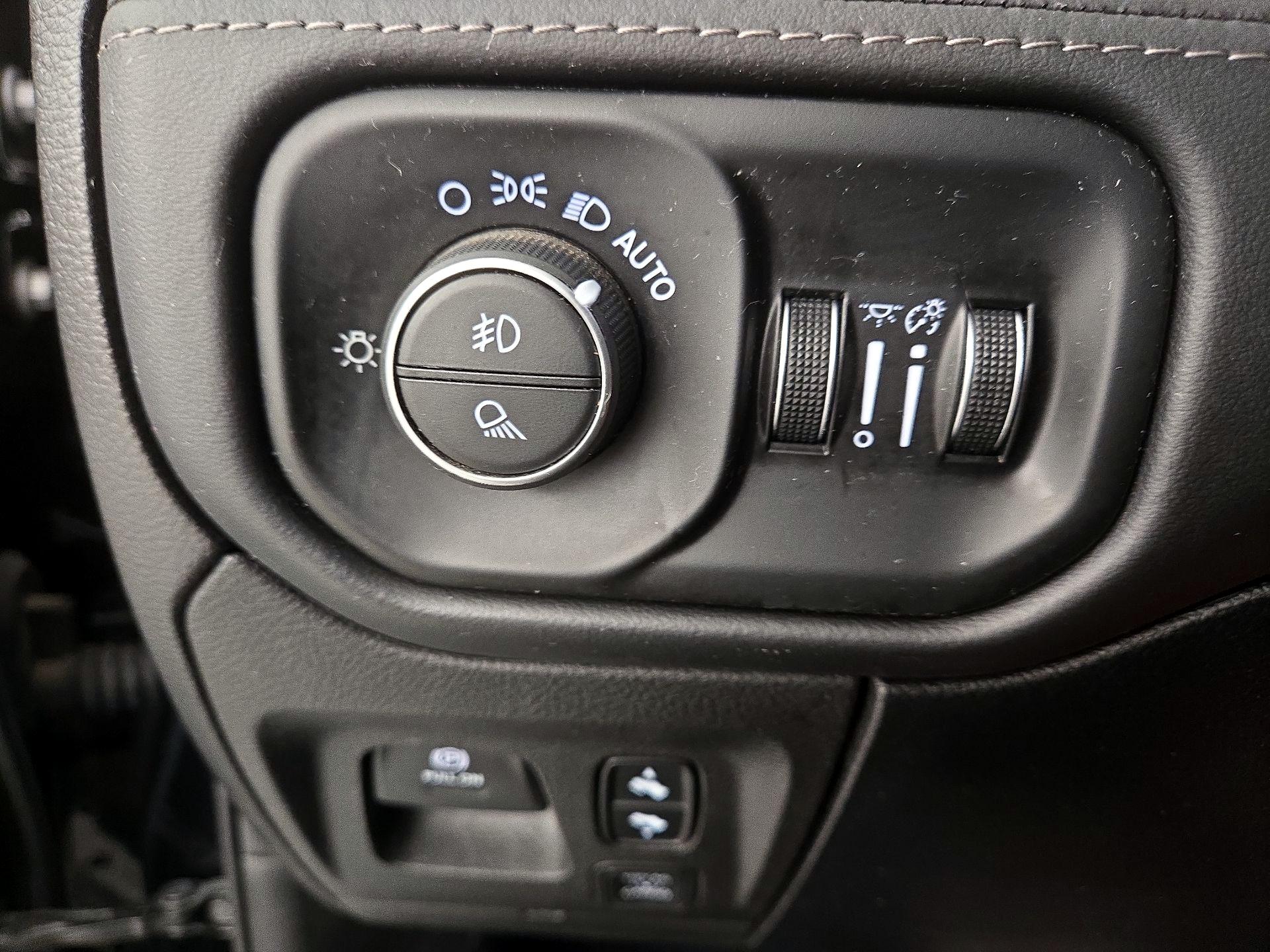 Thumbnail: 2020 RAM 1500 - 13