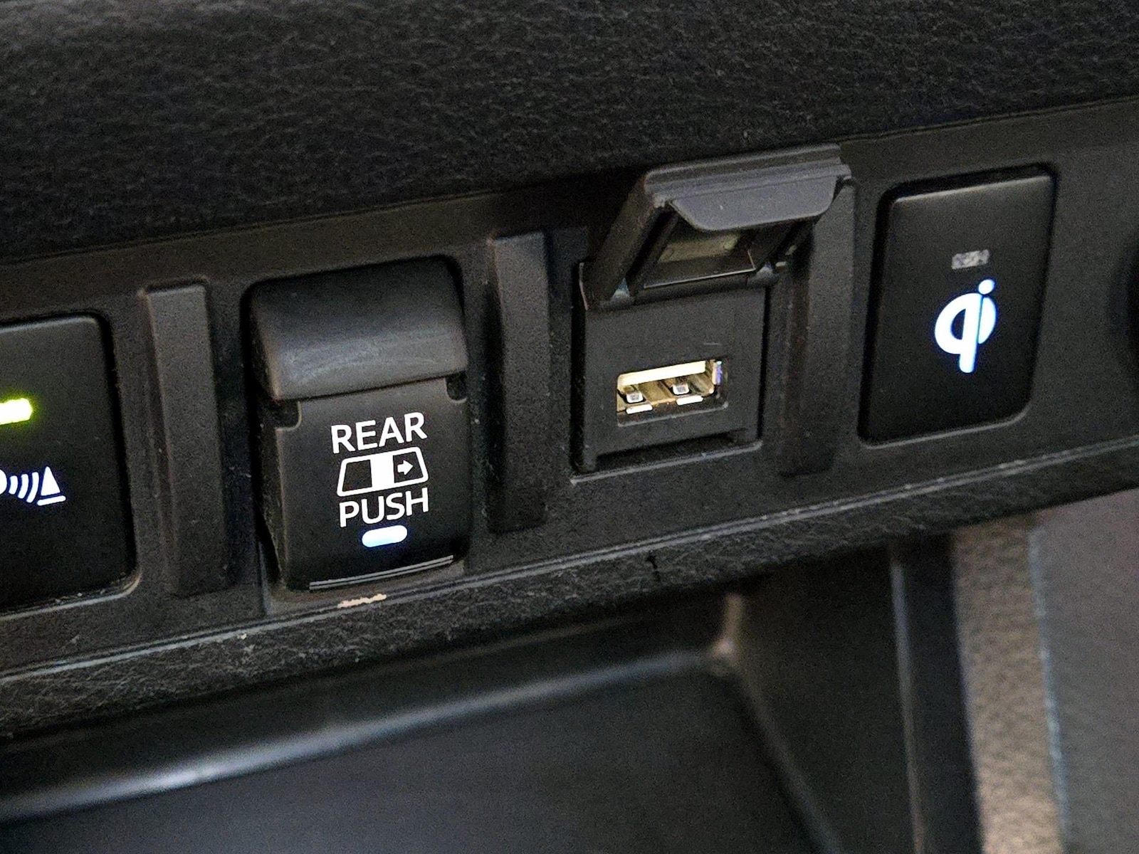 2020 Toyota Tacoma TRD Sport - Photo 20