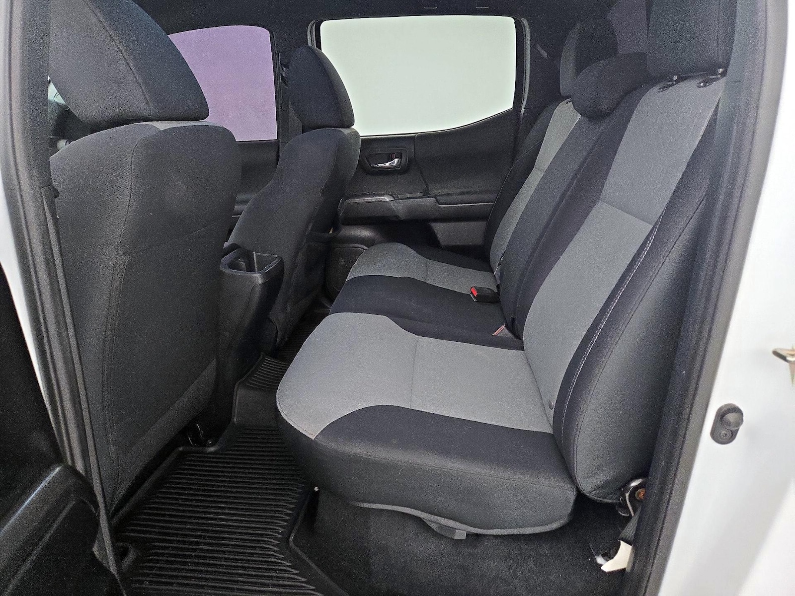 2020 Toyota Tacoma TRD Sport - Photo 21