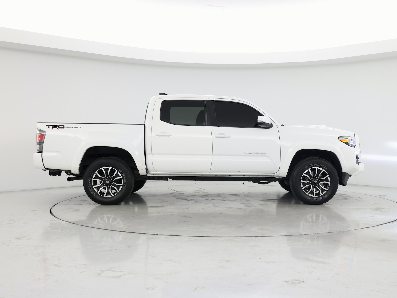 2020 Toyota Tacoma TRD Sport - Photo 8