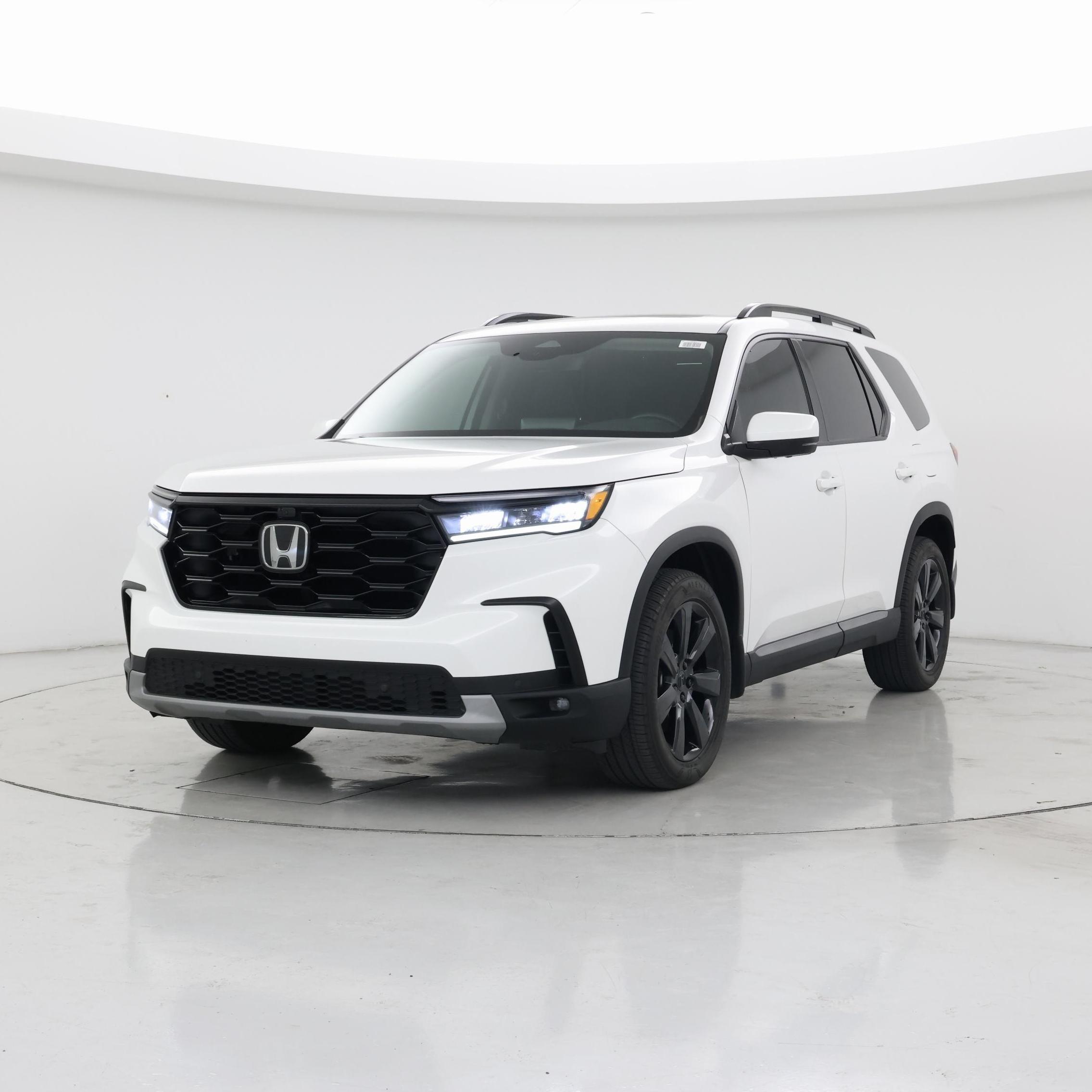 Thumbnail: 2023 Honda Pilot - 4