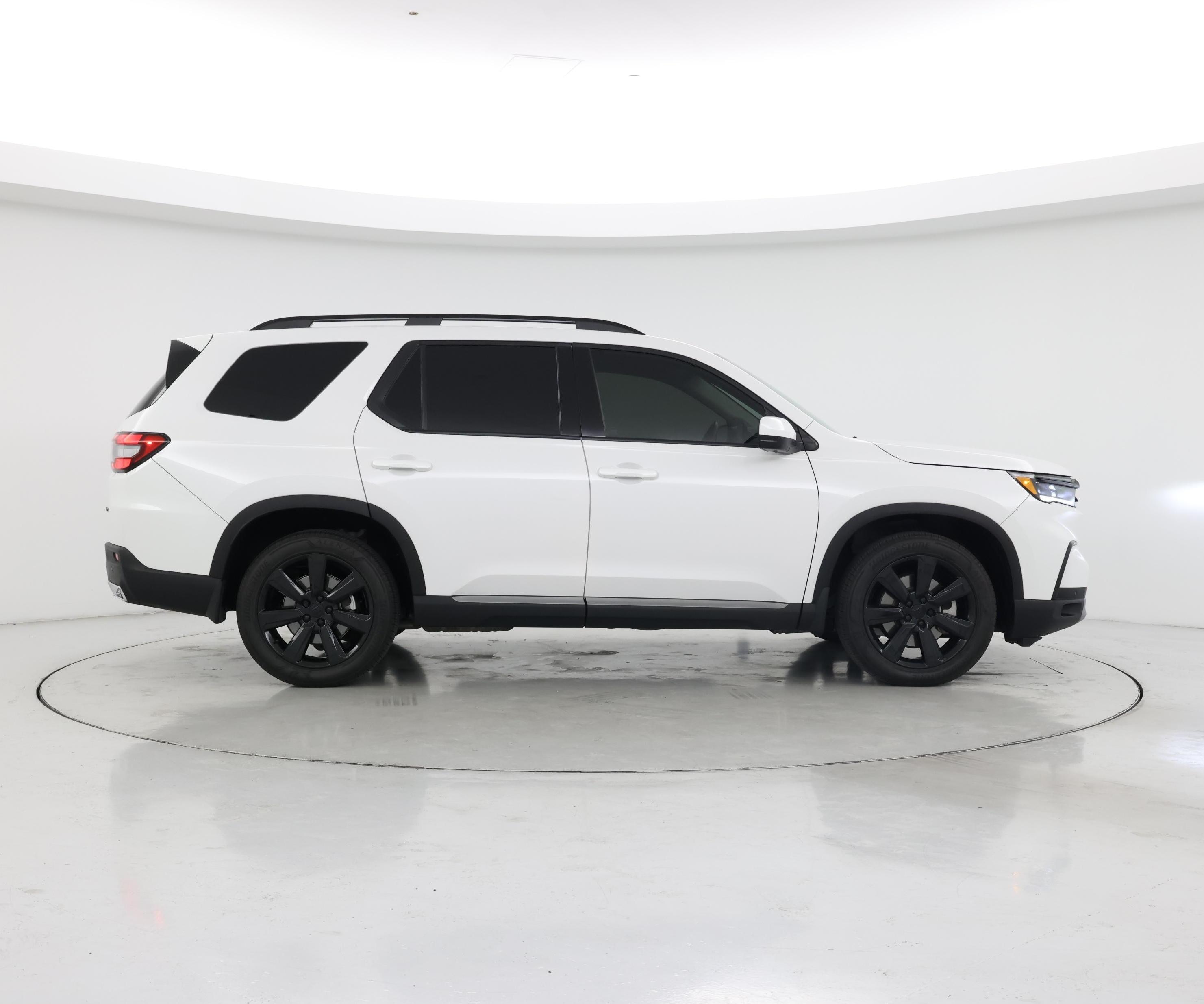 Thumbnail: 2023 Honda Pilot - 7